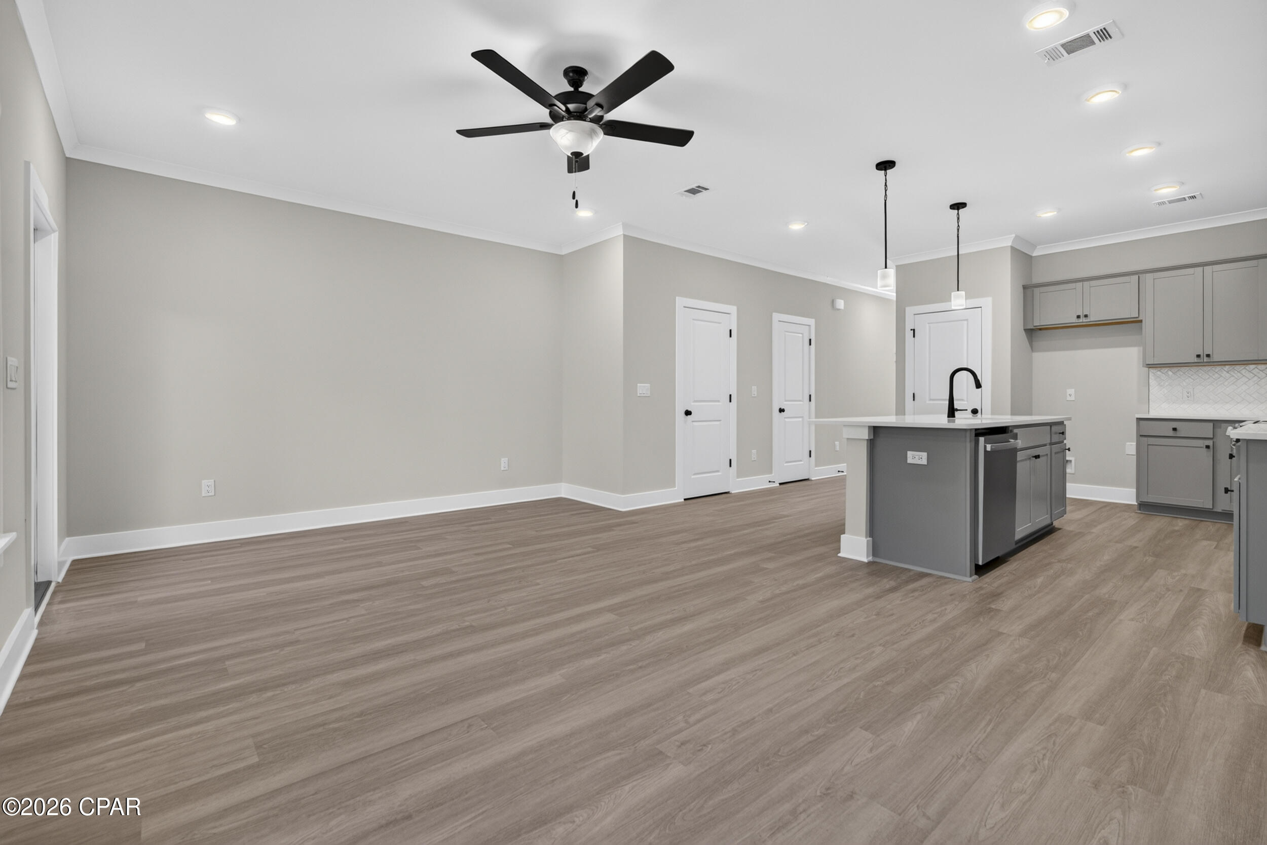 Colonial Landing - Residential