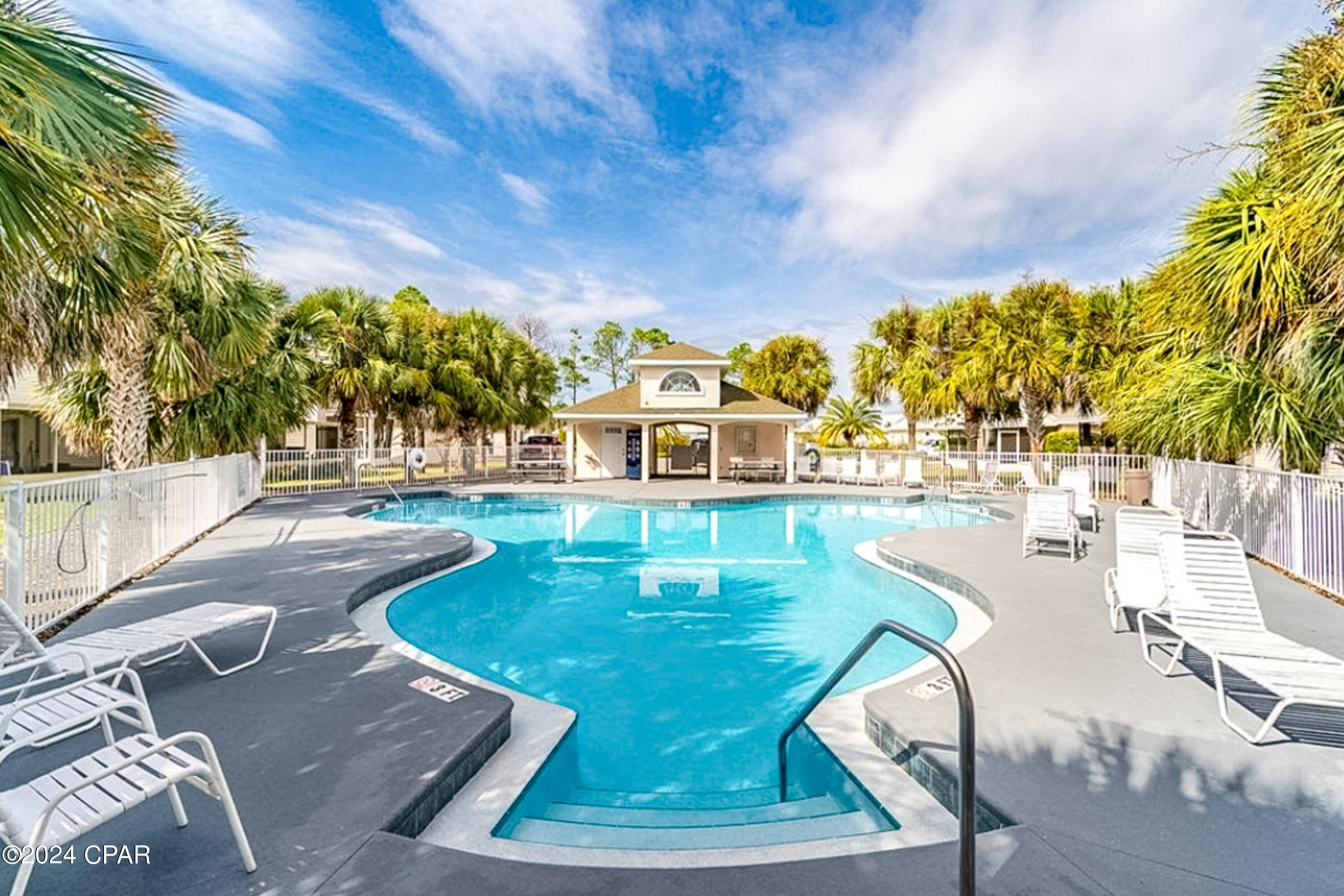 Palm Cove - Residential