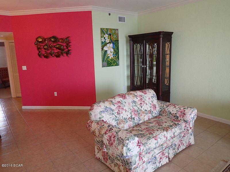 Hibiscus By The Bay - Residential