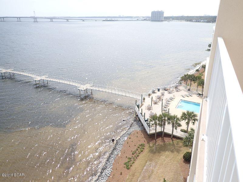 Hibiscus By The Bay - Residential