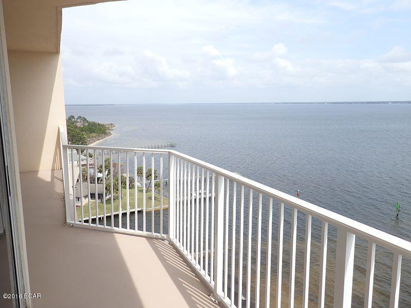 Hibiscus By The Bay - Residential