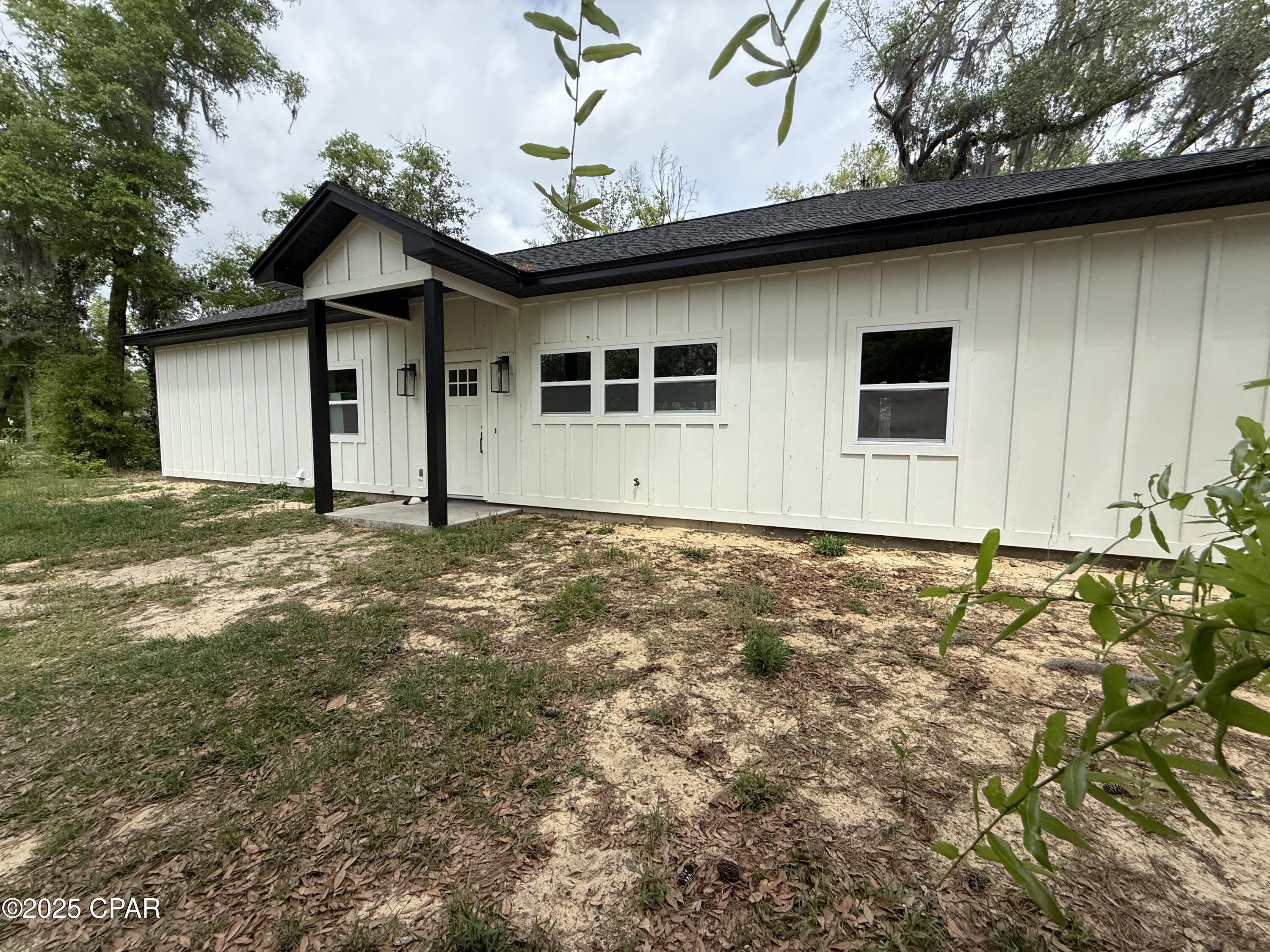 Paradise Lakes - Residential