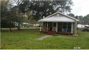Bring your horses!!!!! Completely remodeled from top to bottom!! Metal roof, stainless steel appliances, all newer lighting and flooring!!! House sits on 4 lots, and is a corner lot so you have access from 2nd St. and Calhoun. This is not a drive by! you have to see the inside of this one. All measurements are taken from public records, buyer to verify any details deemed important.