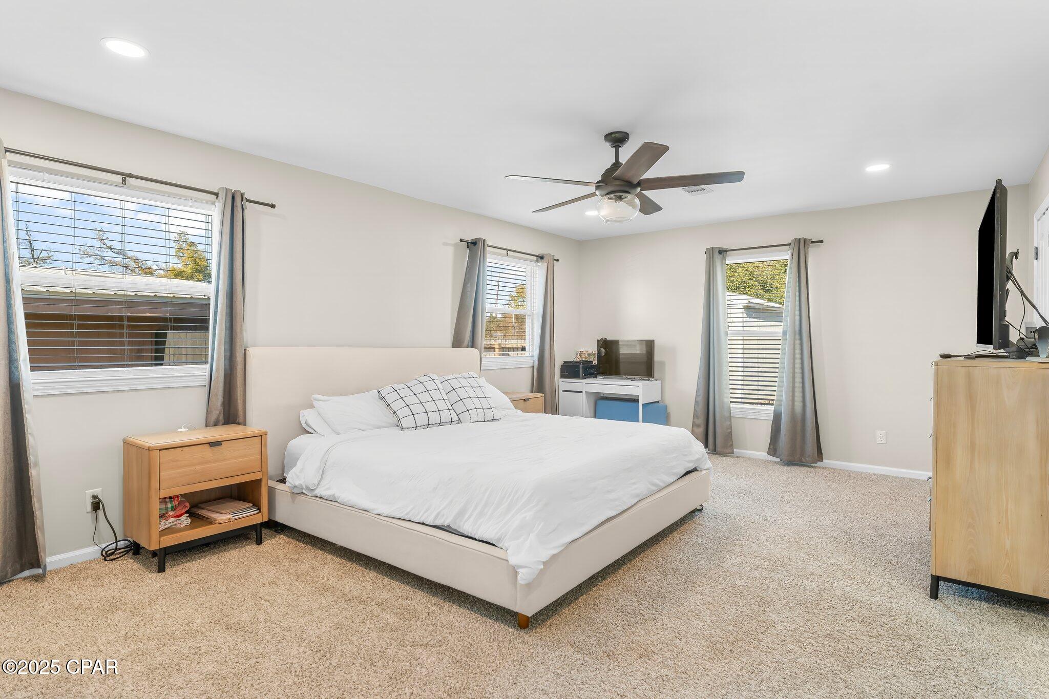 Forest Park 4th Add - Residential Lease