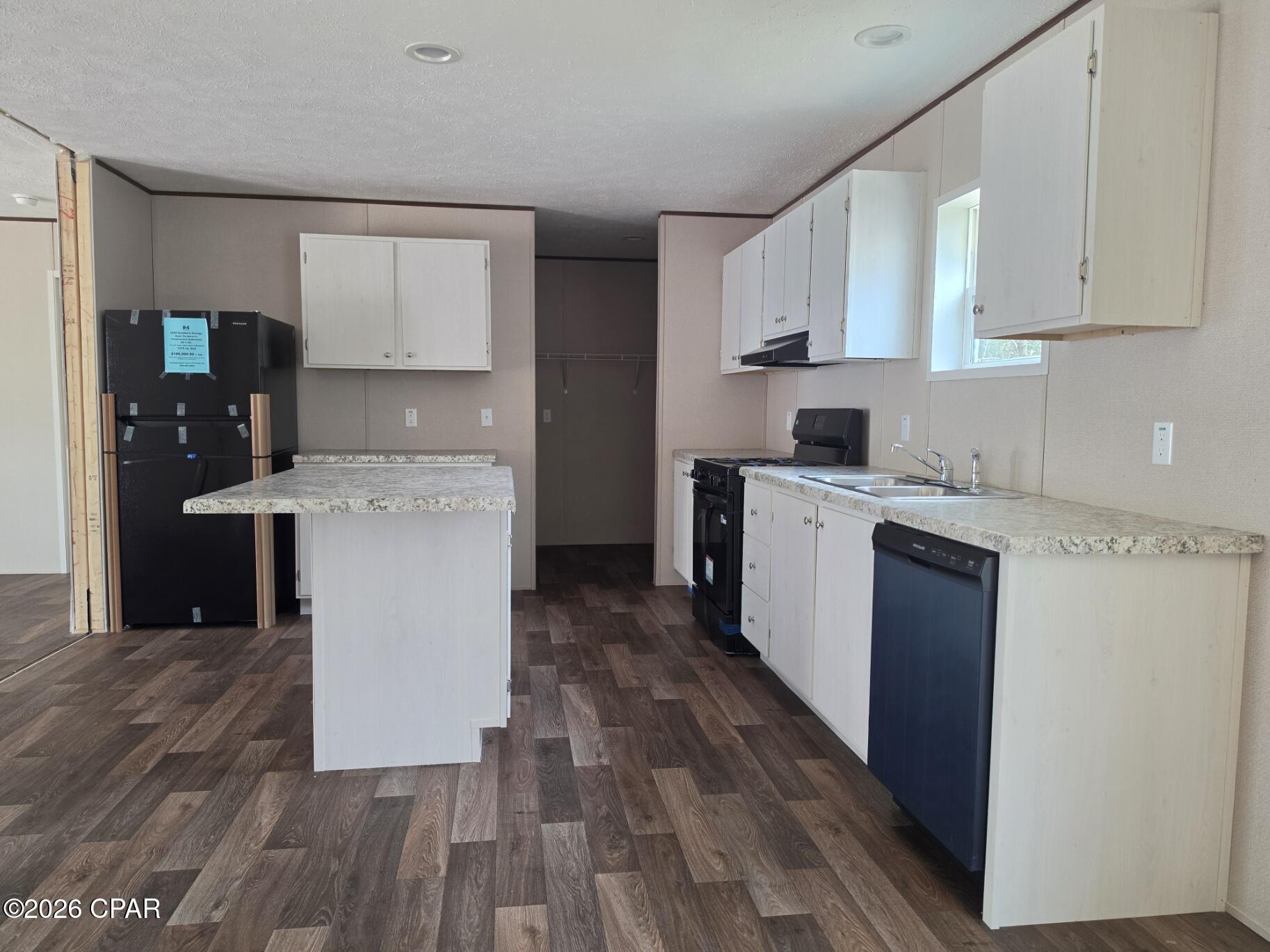 Compass Lake Hills Unit 5 - Residential