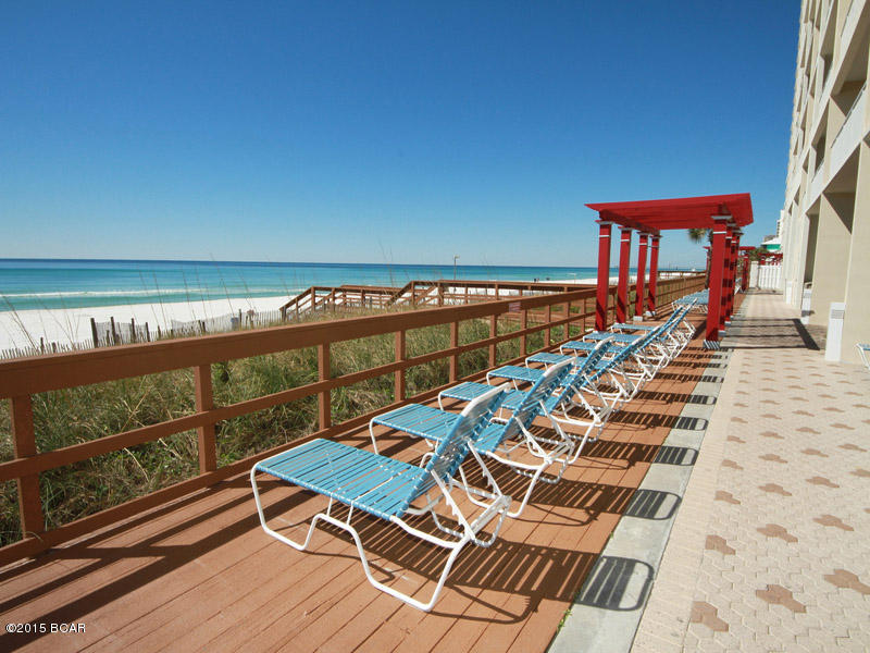 Majestic Beach Tower I - Residential