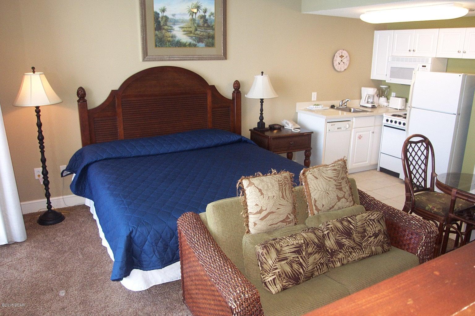 Majestic Beach Tower I - Residential