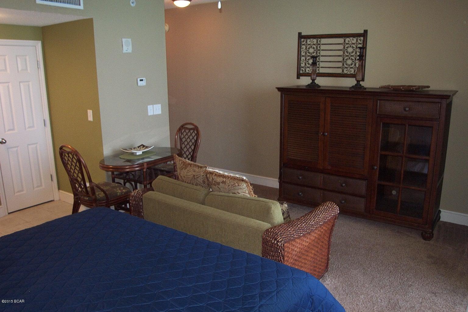 Majestic Beach Tower I - Residential