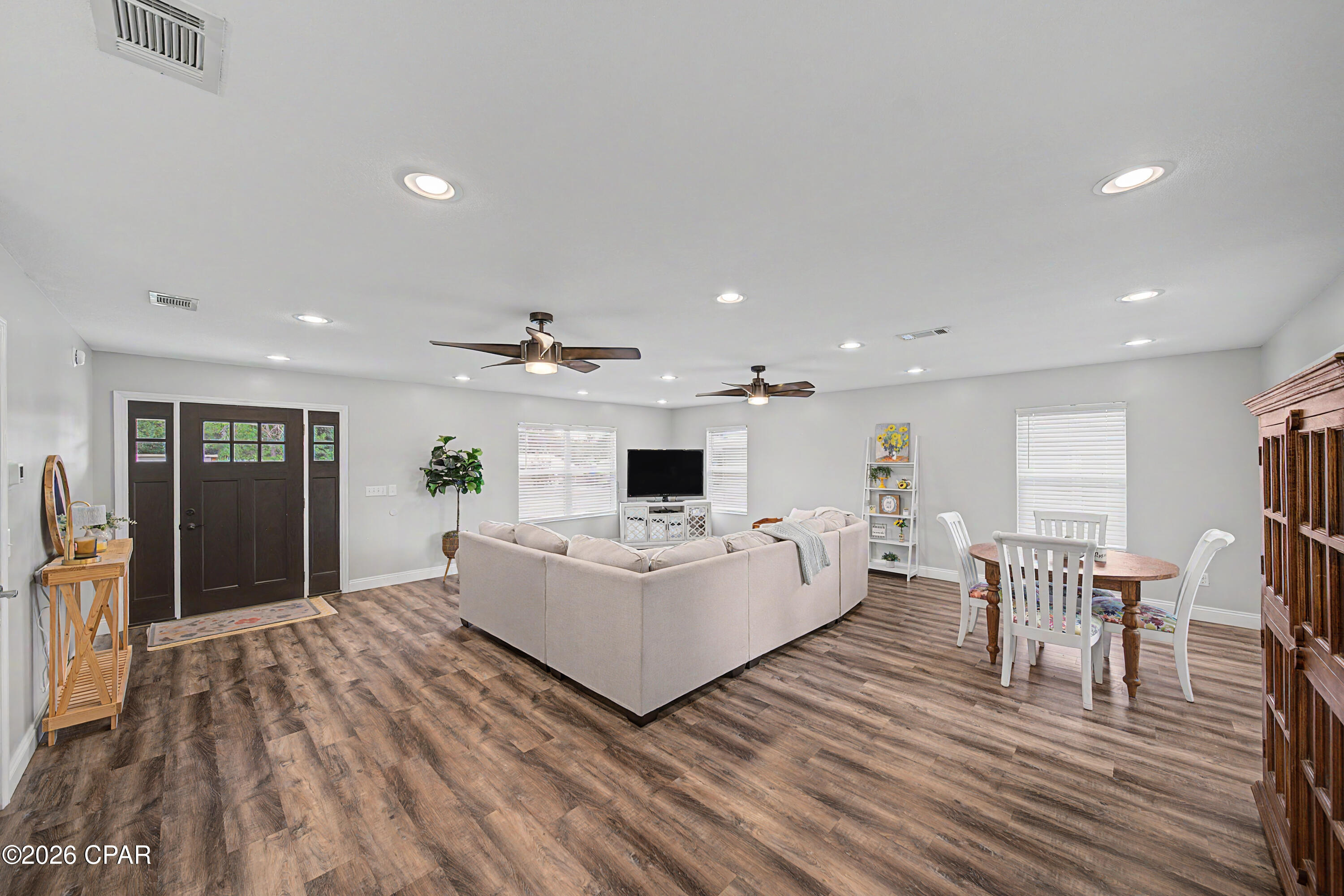 Sunny Hills Unit 4 - Residential