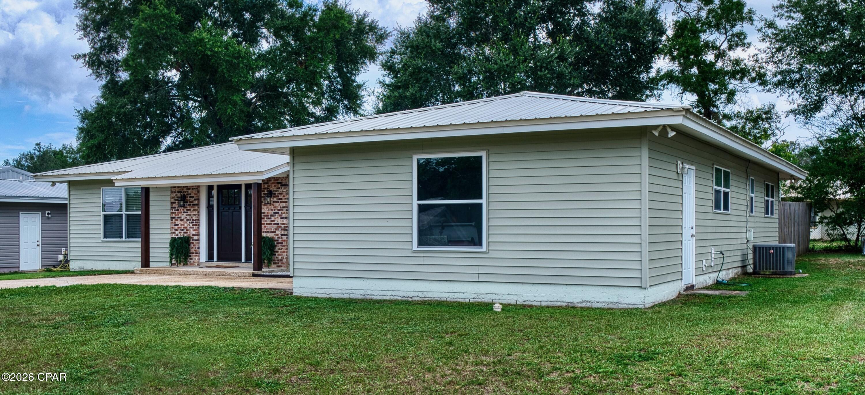 Sunny Hills Unit 4 - Residential