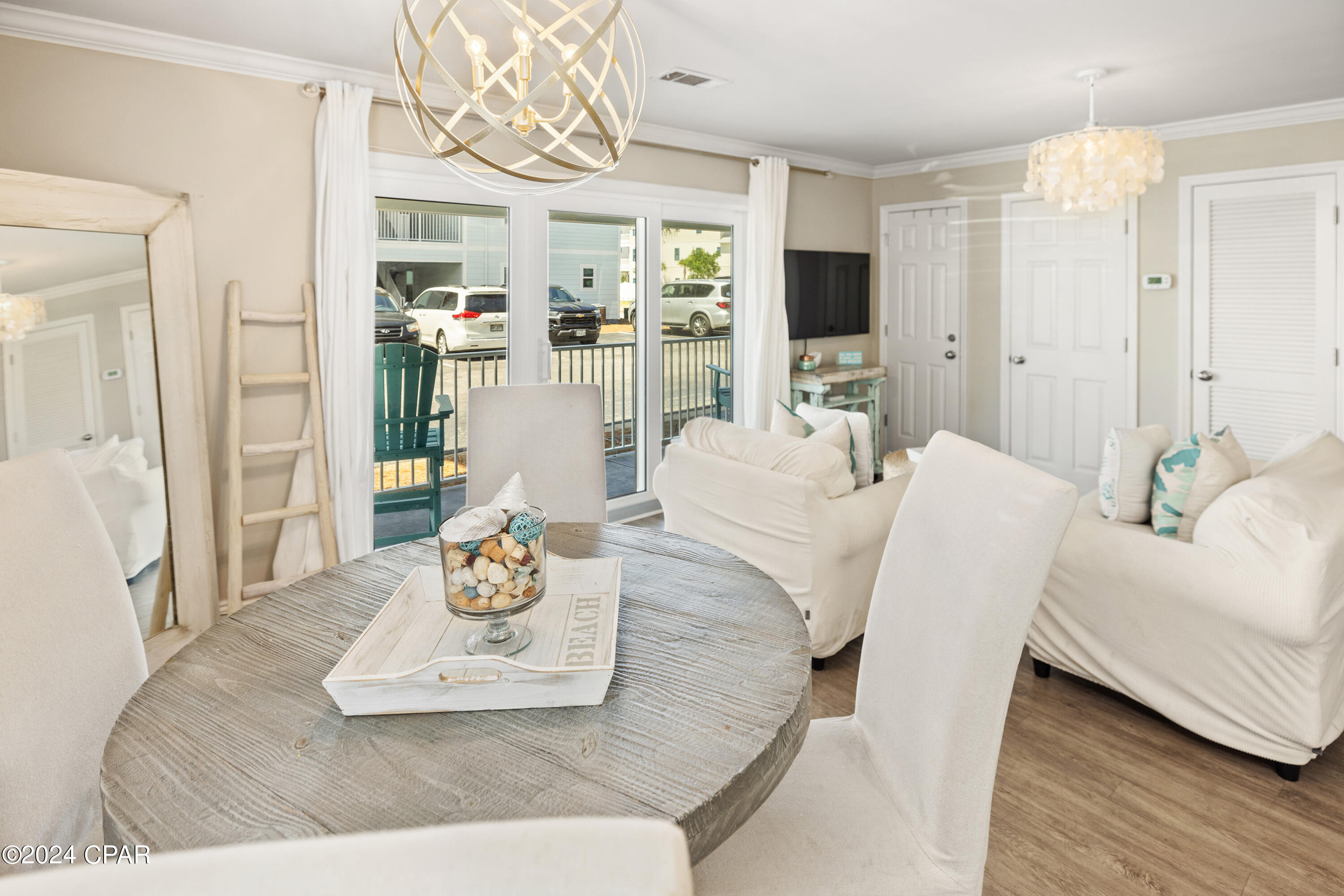 Beachside Villas Condo - Residential