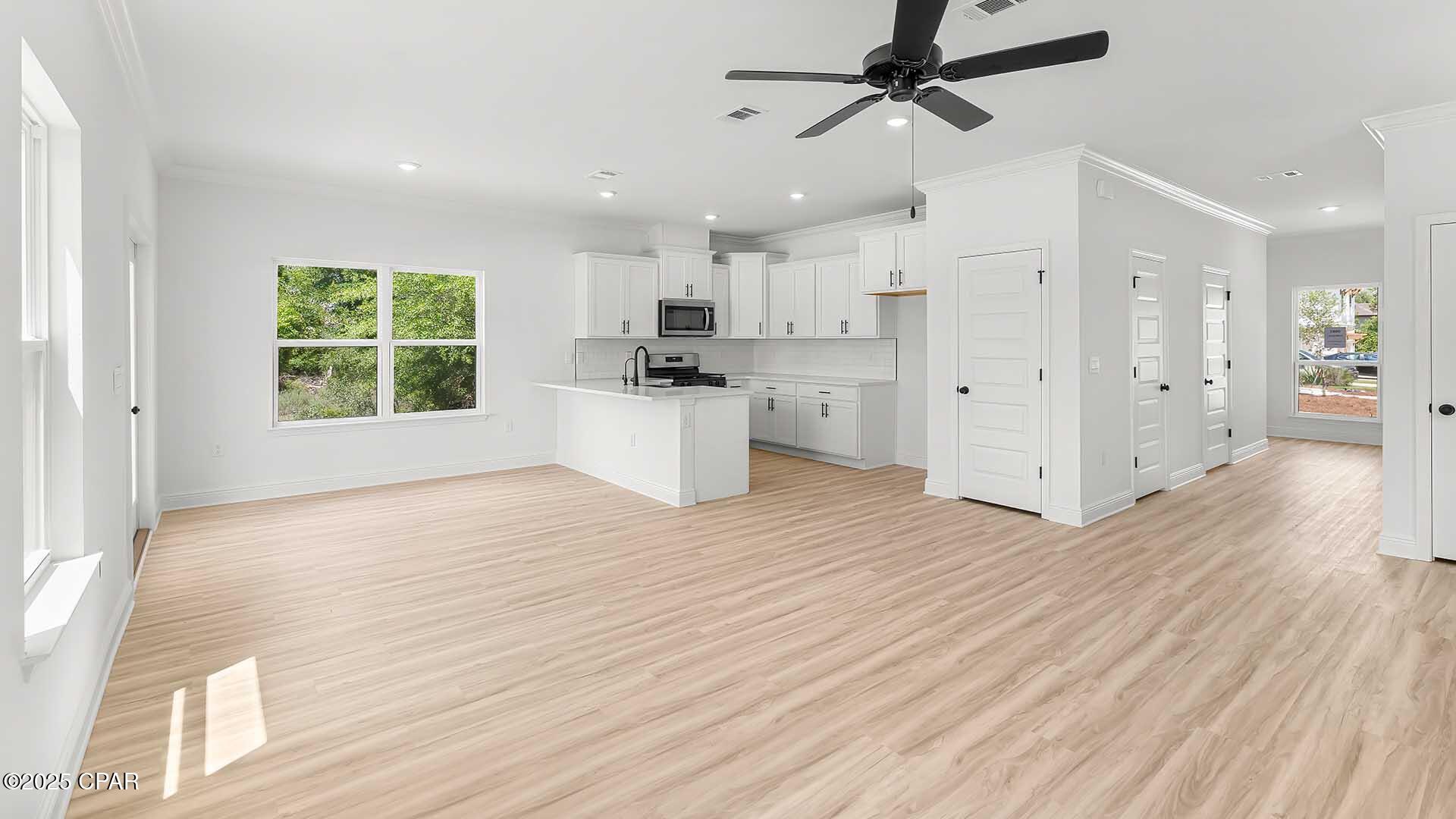 Colonial Landing - Residential