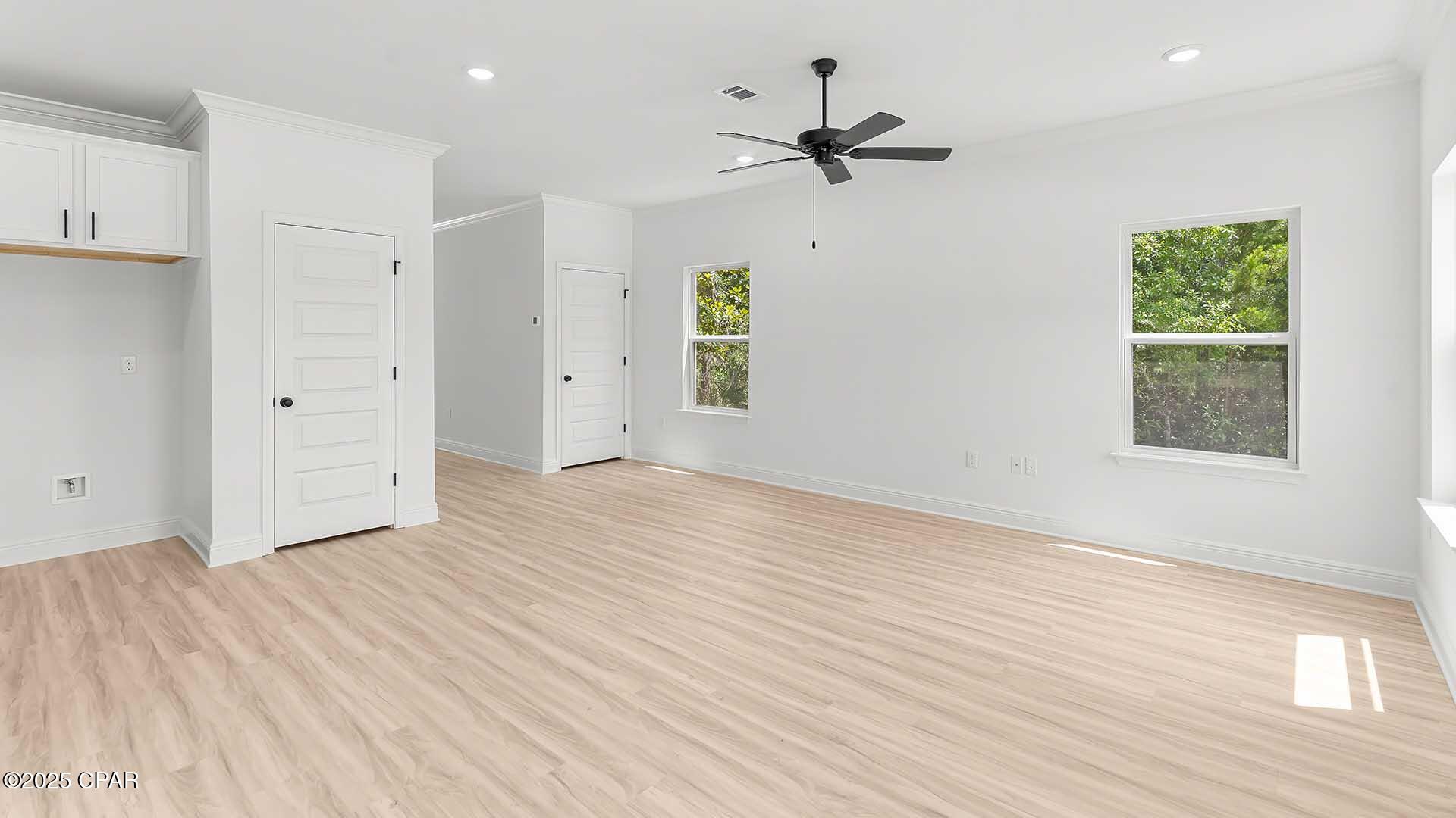 Colonial Landing - Residential