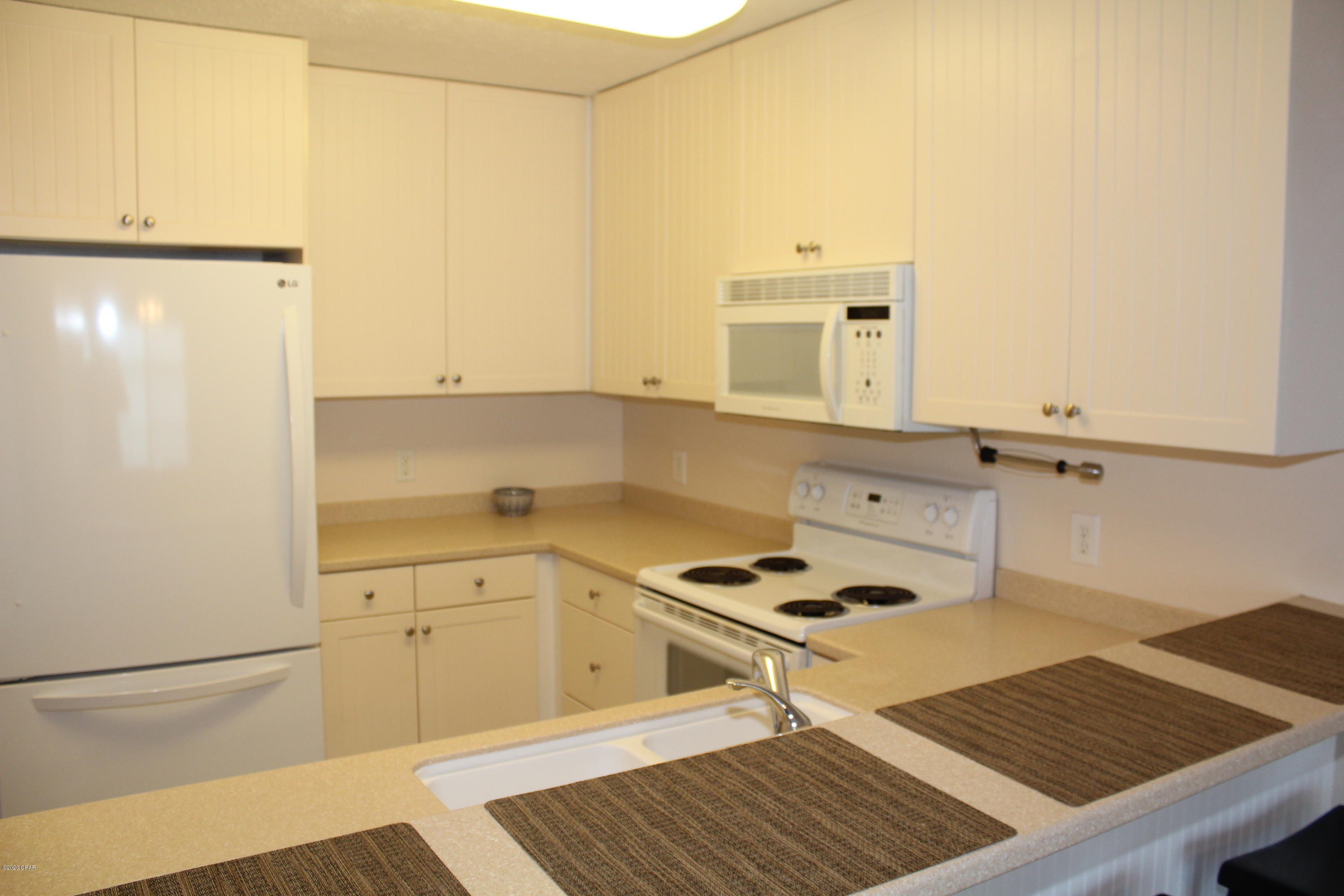 Grand Bay Townhomes - Residential