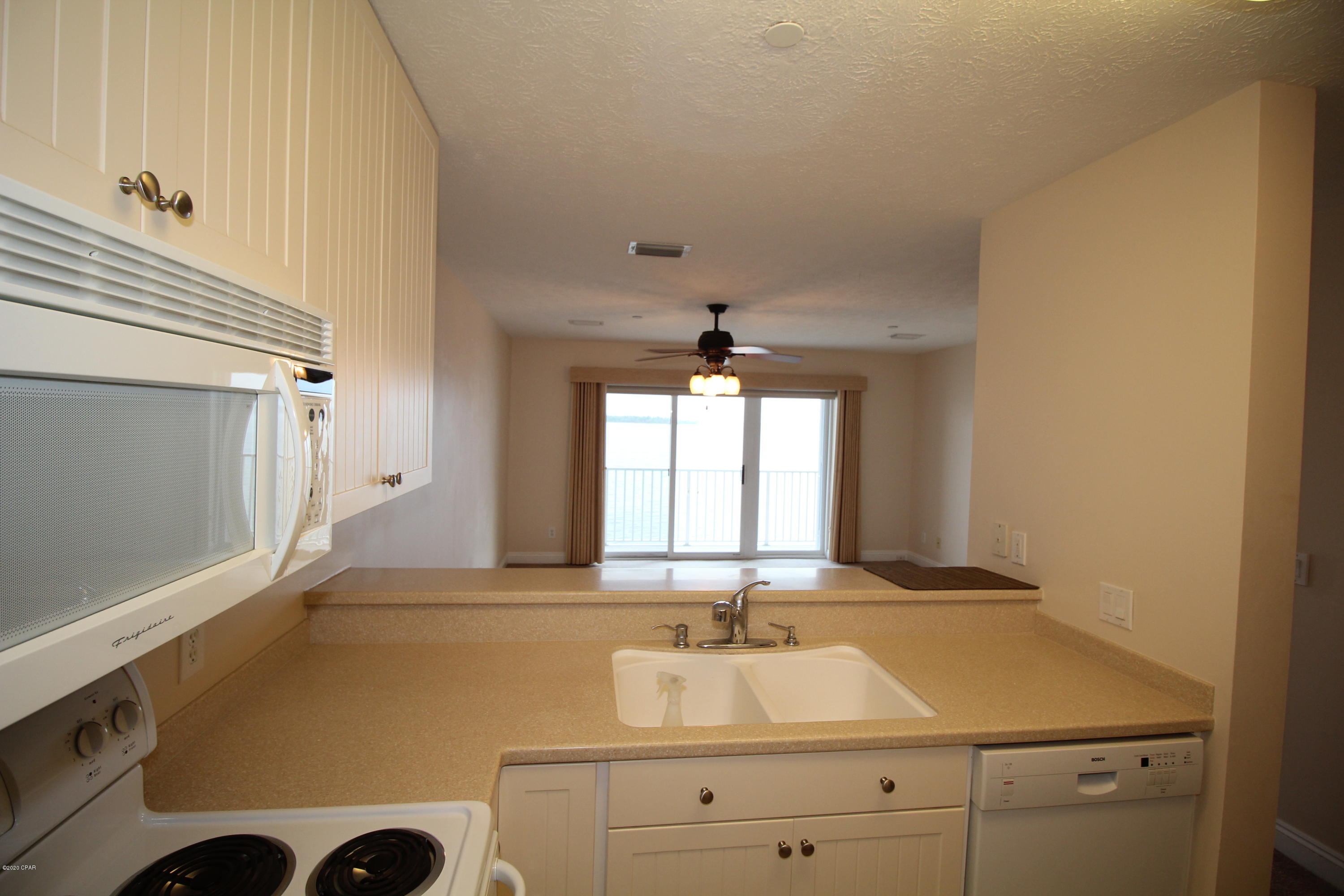 Grand Bay Townhomes - Residential
