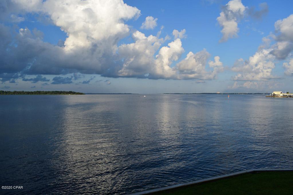 Grand Bay Townhomes - Residential