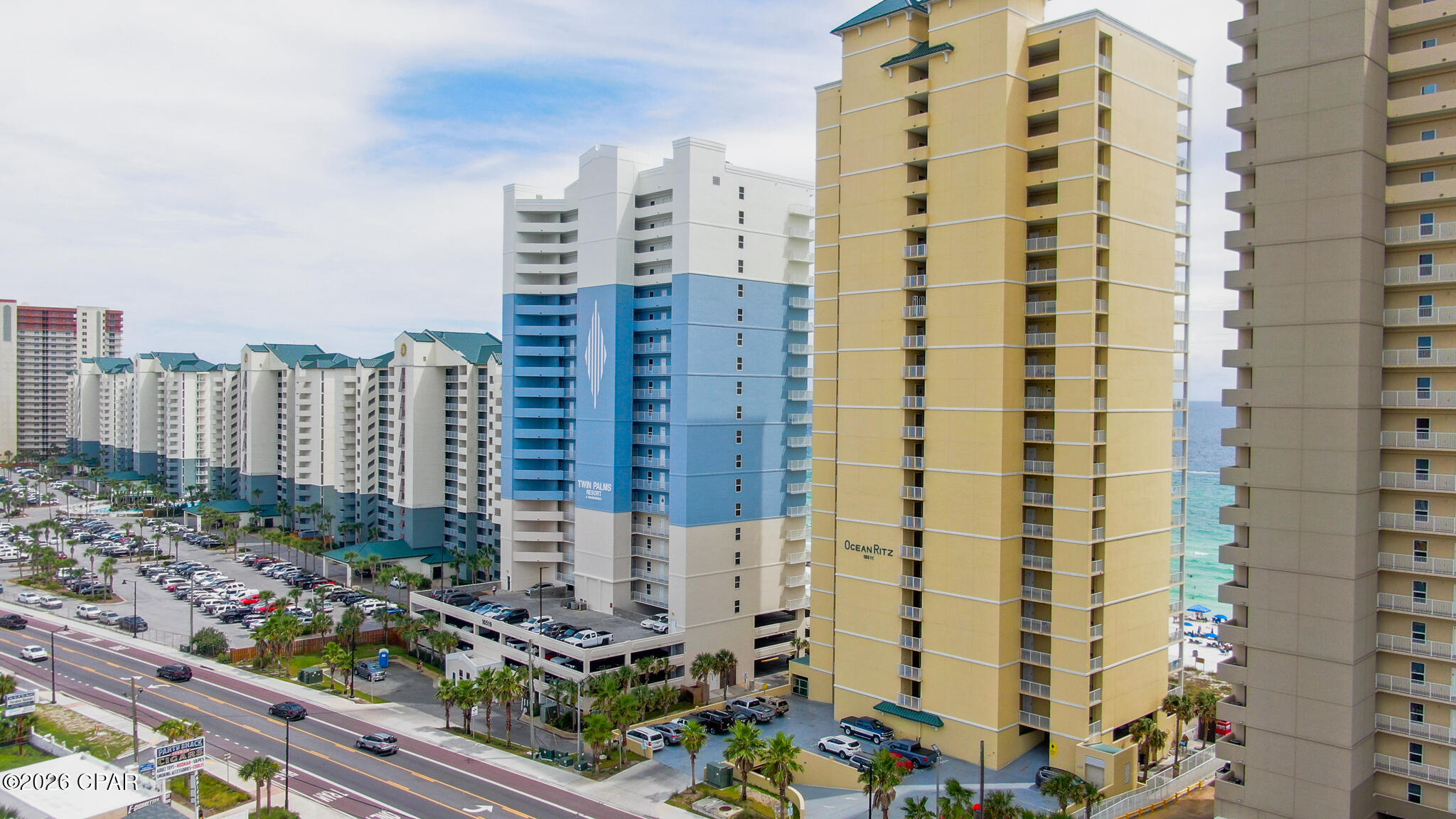 Twin Palms Resort - Residential