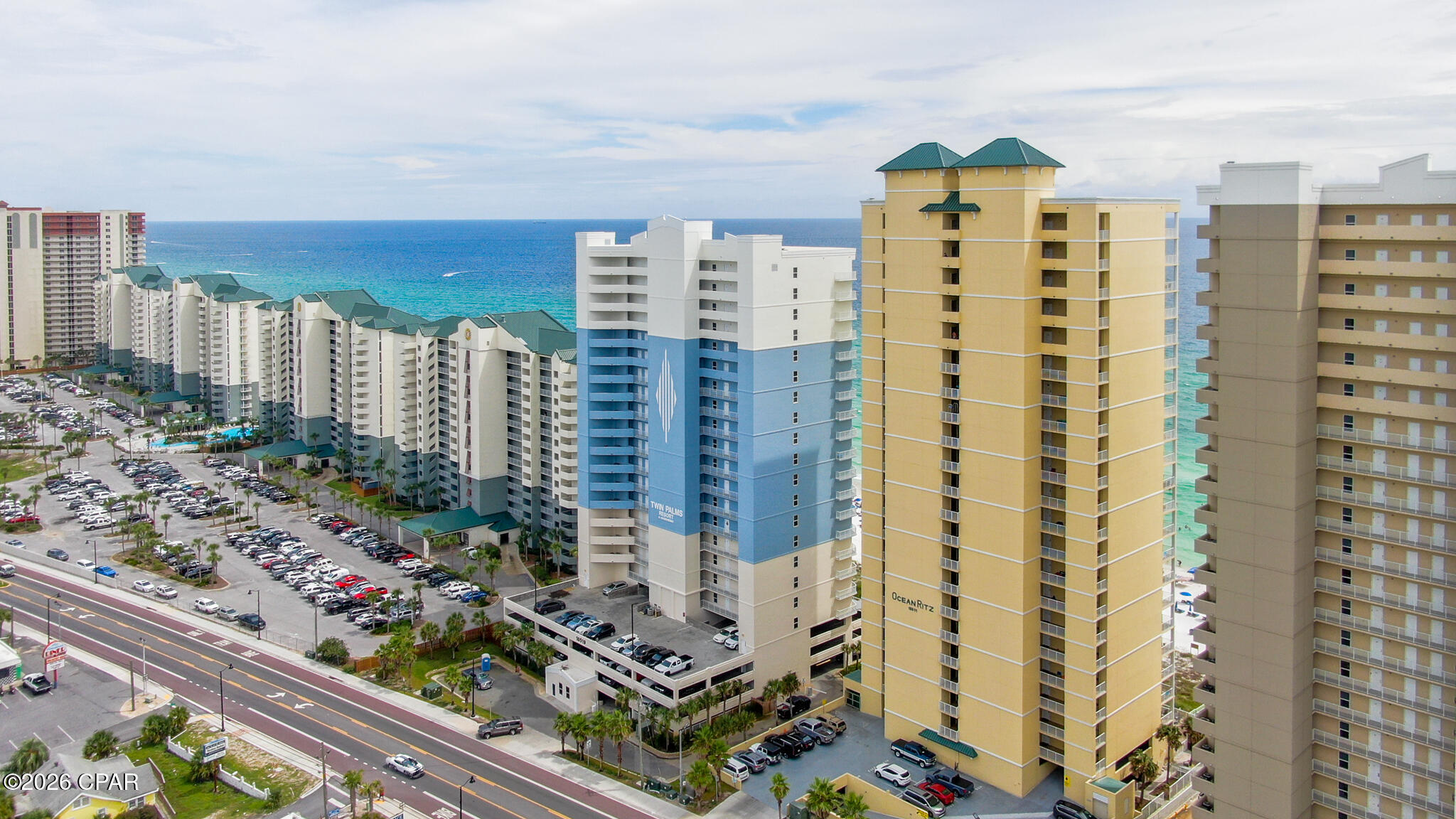 Twin Palms Resort - Residential