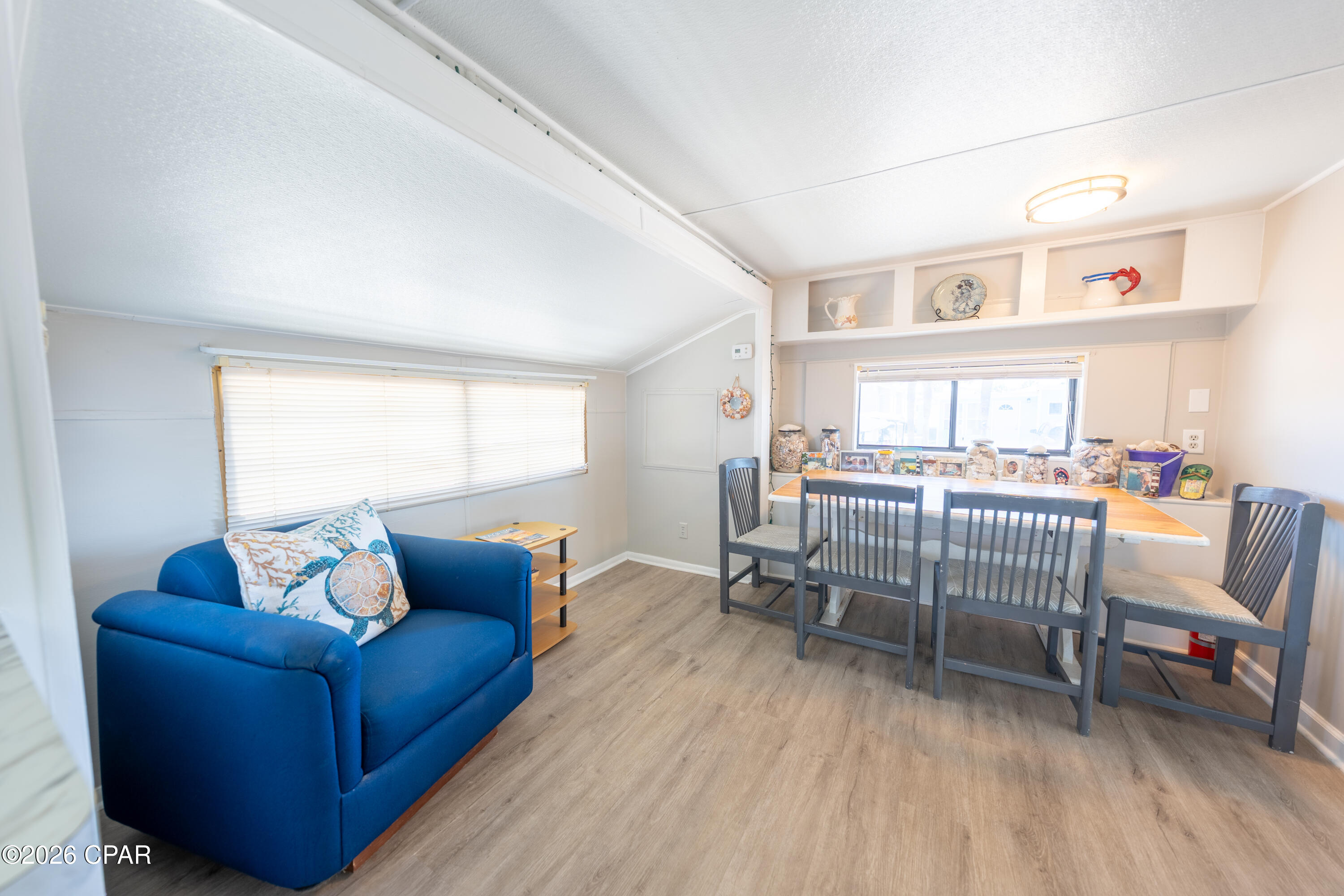 Venture Out Travel Trail - Residential