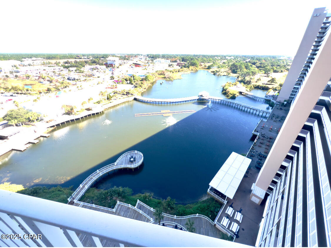 Laketown Wharf - Residential