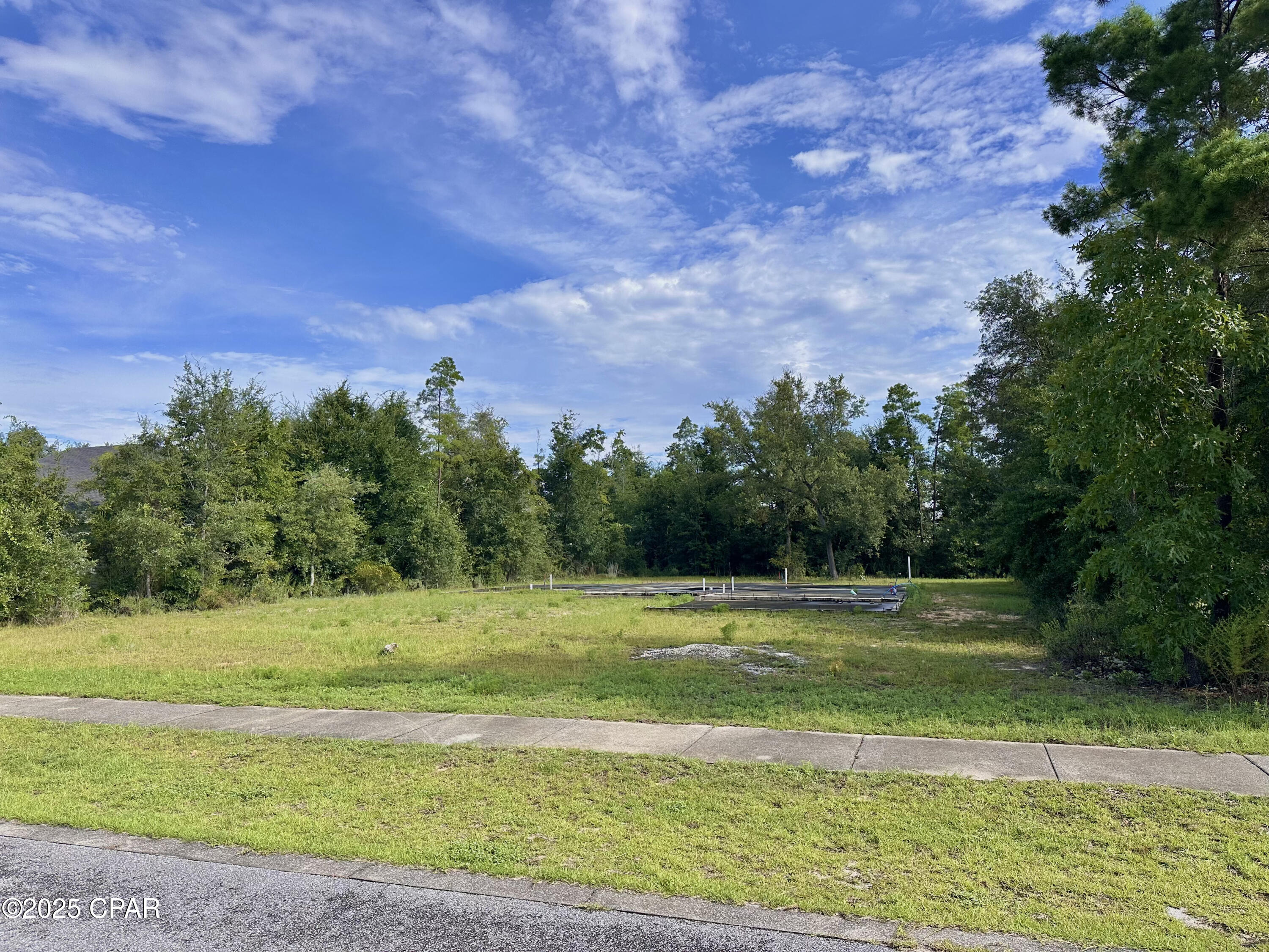 Lake Merial Phase One - Land