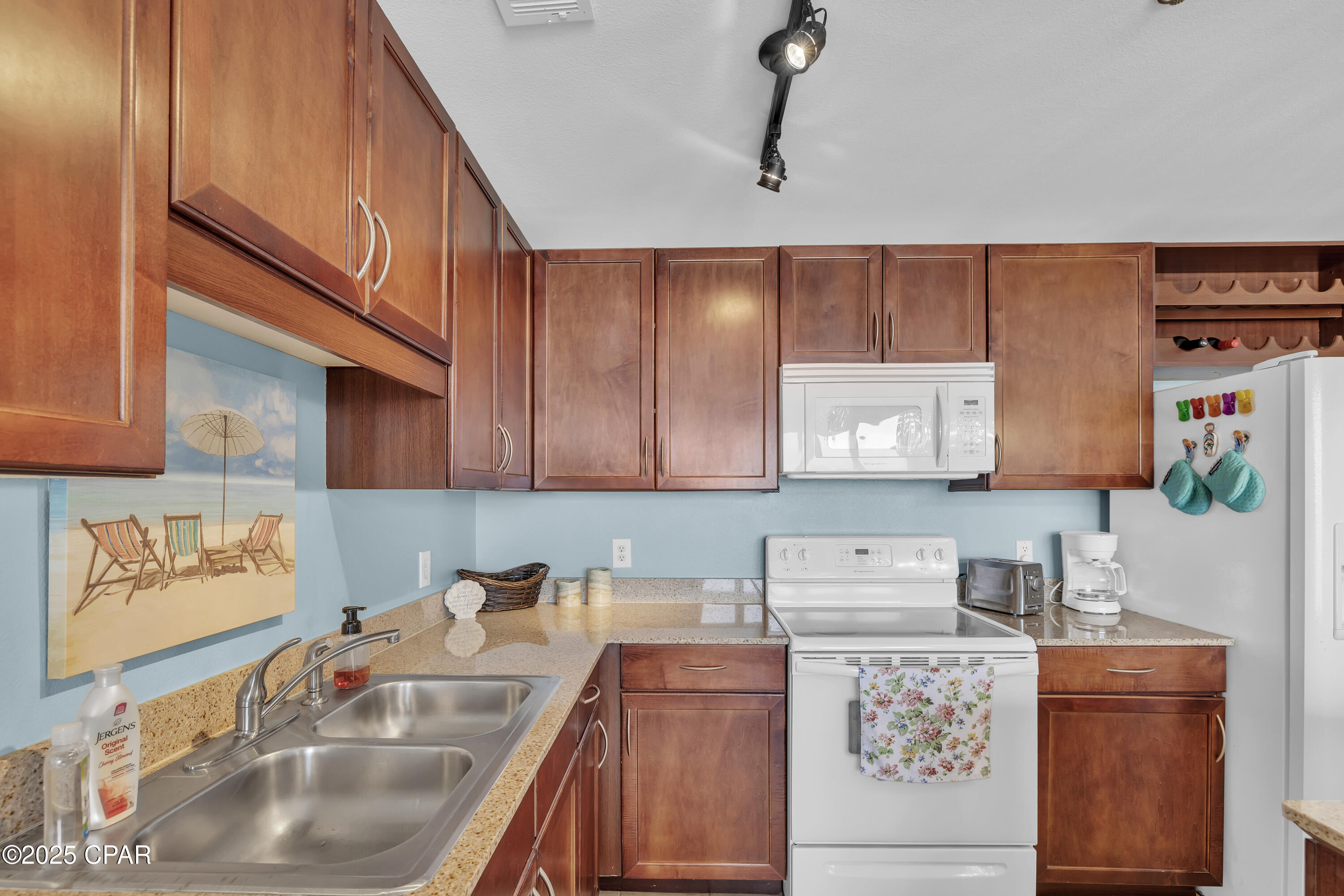 Laketown Wharf - Residential