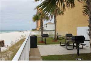 Tropic Winds - Residential