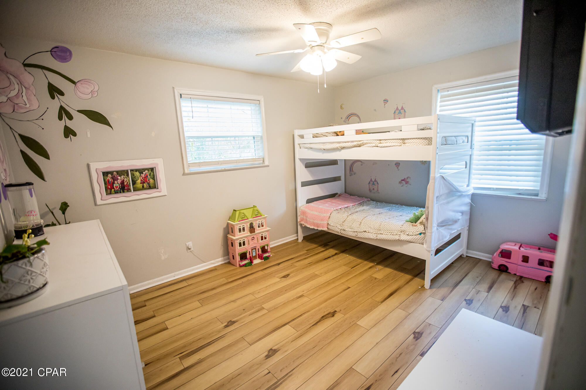 Gilberts Acres - Residential