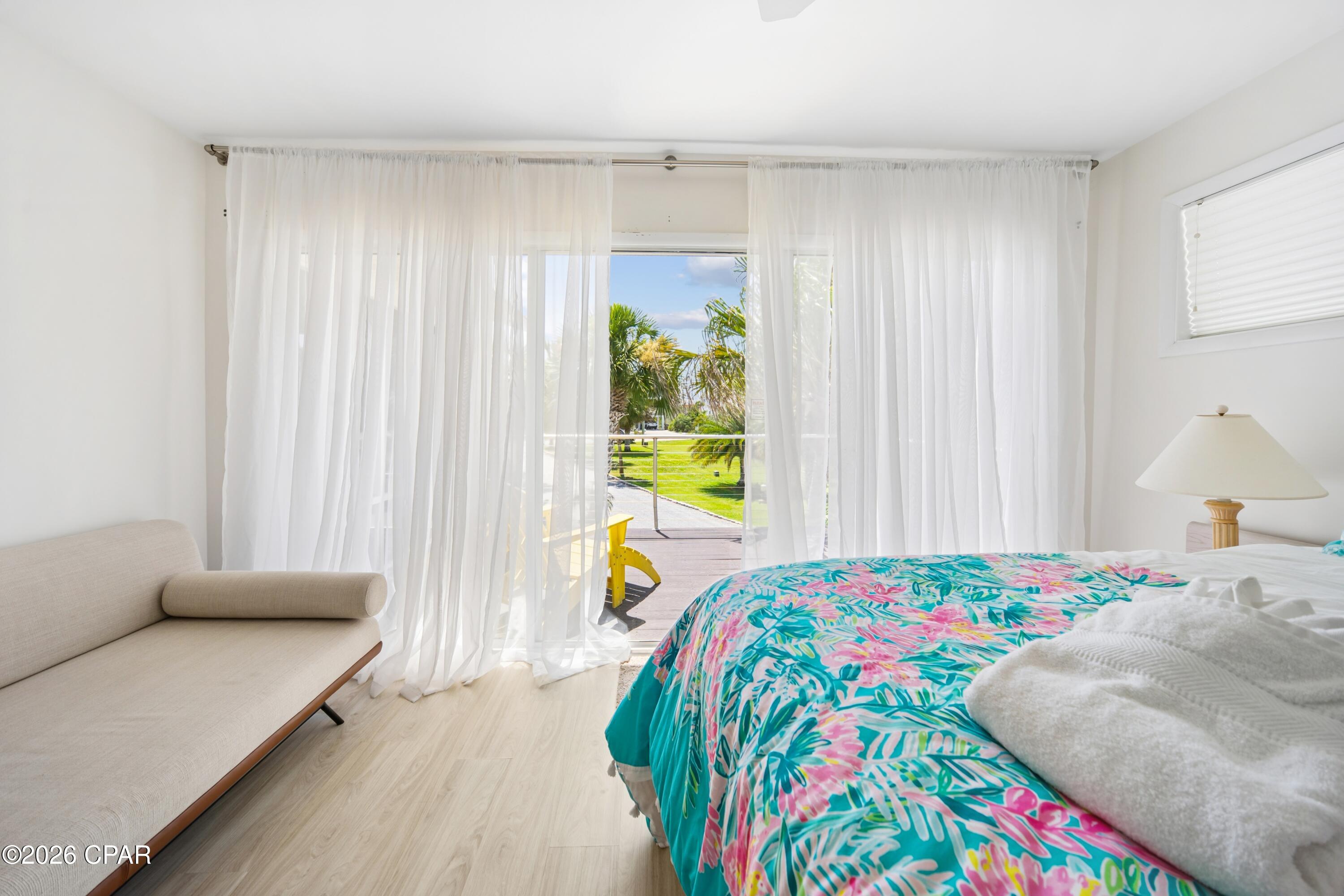 Cape Breezes - Residential