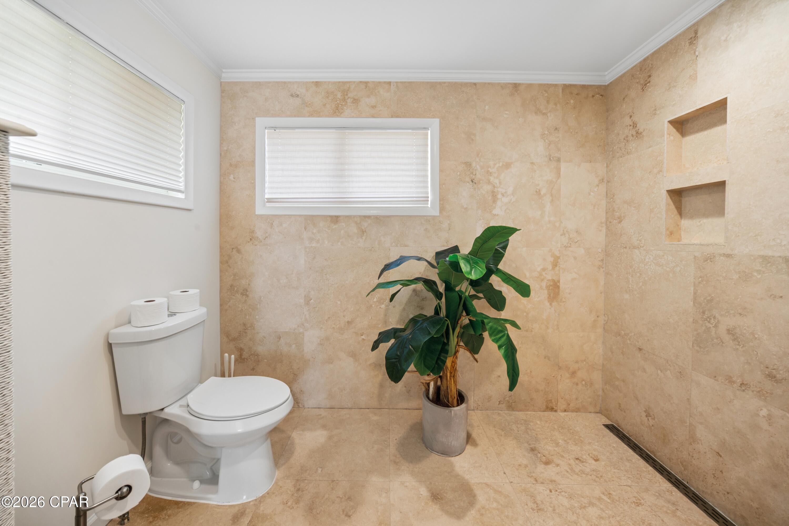 Cape Breezes - Residential