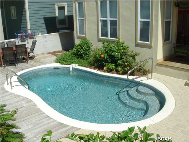 Waters Edge - Residential