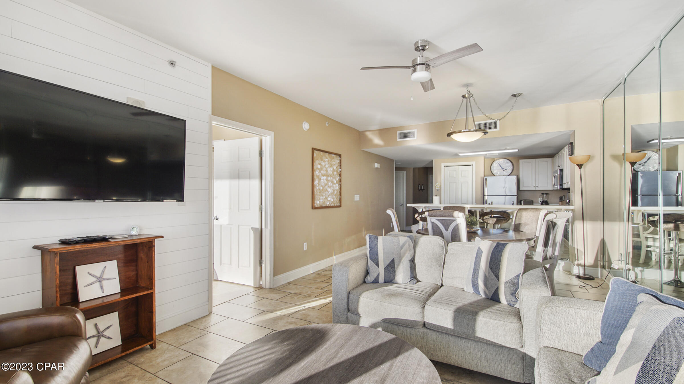 Majestic Beach Tower I - Residential