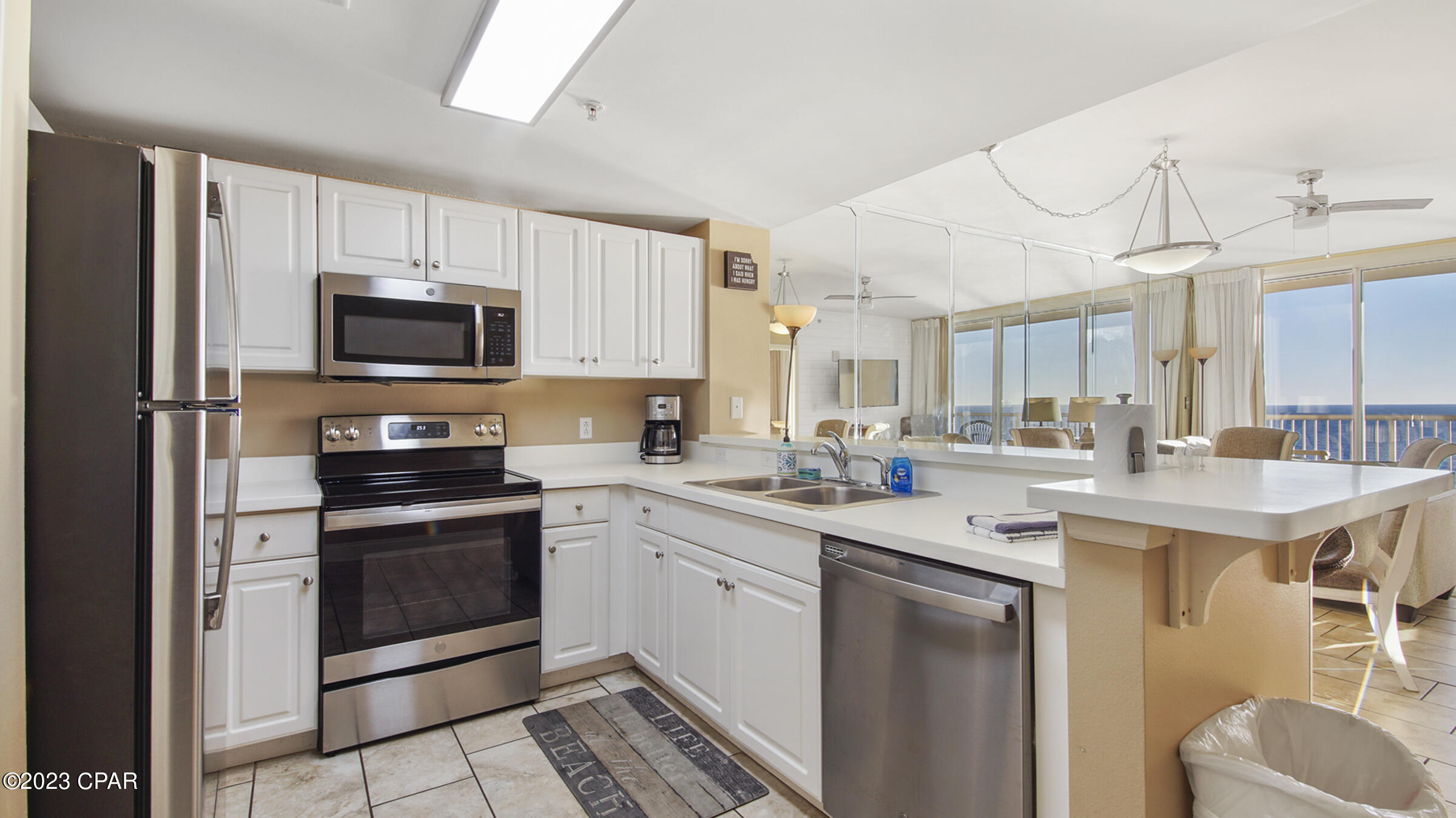 Majestic Beach Tower I - Residential