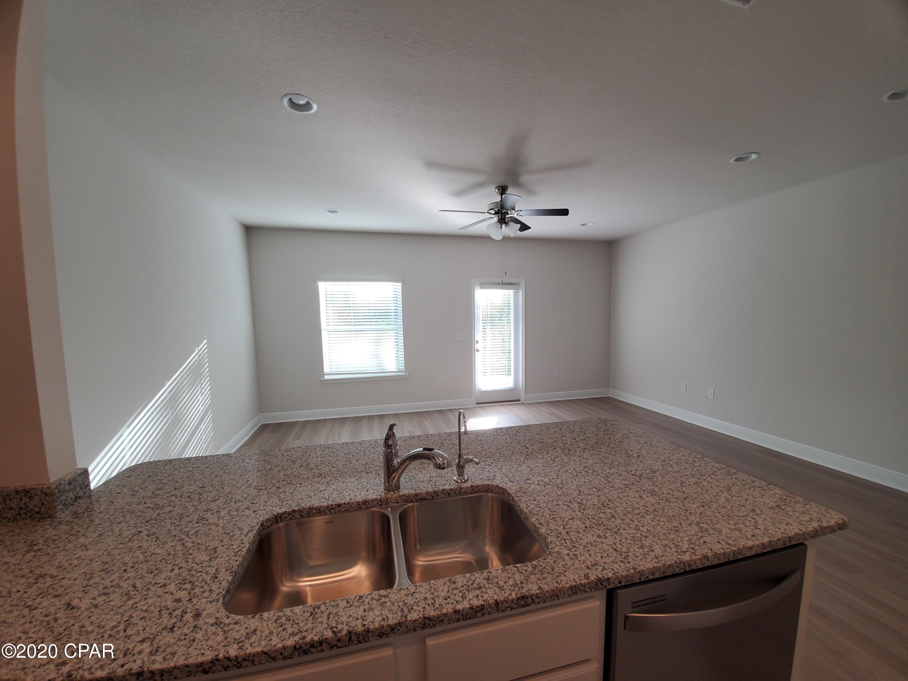 Hathaway Townhomes - Residential Lease