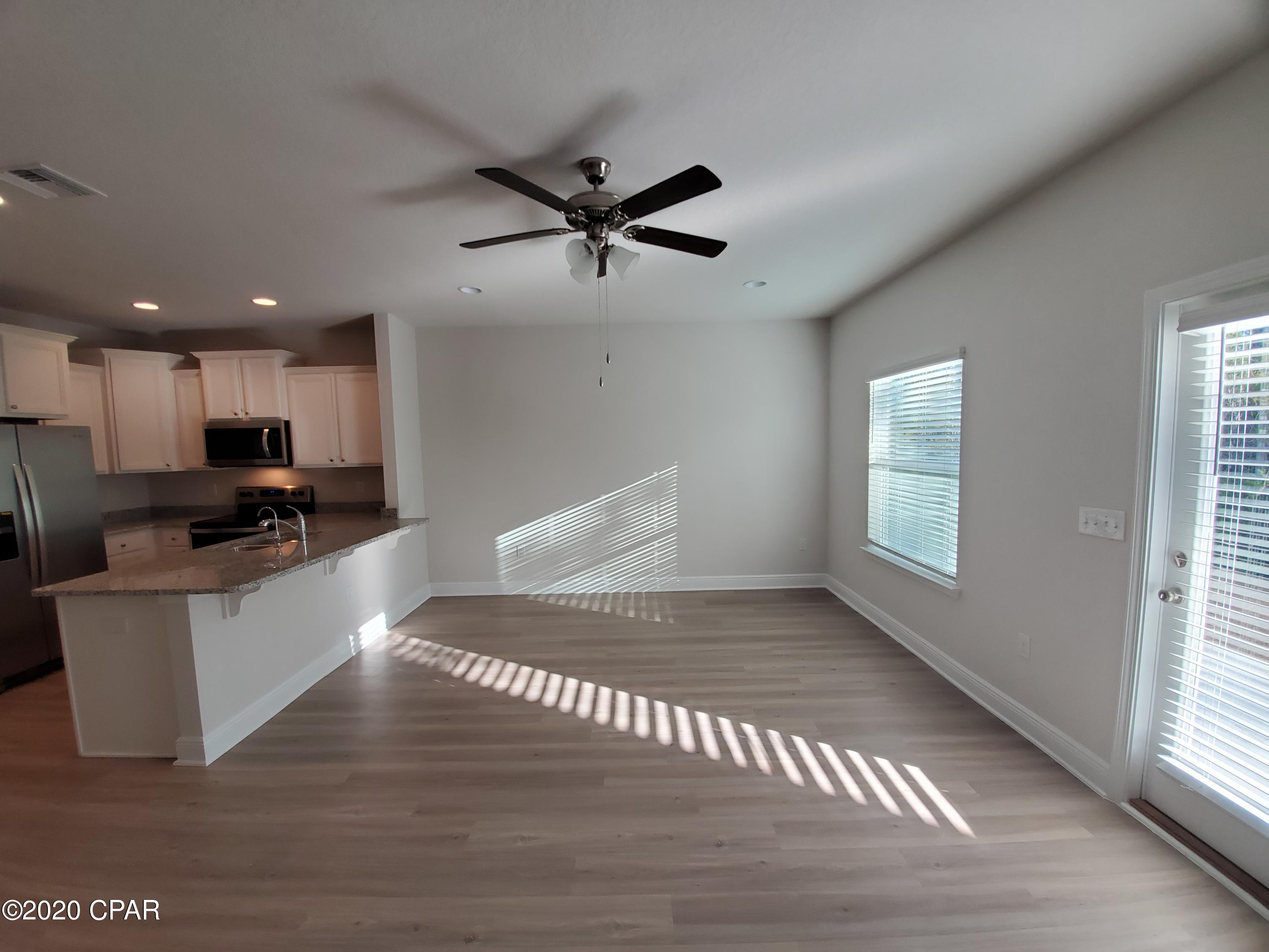 Hathaway Townhomes - Residential Lease