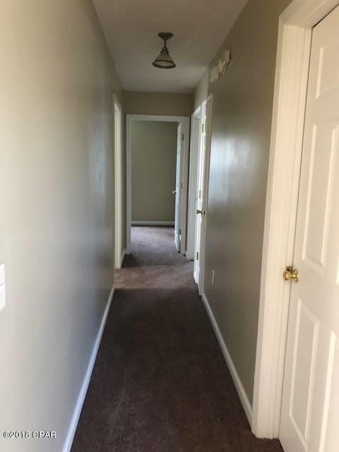 Hickory Manor - Residential Lease