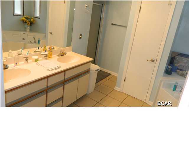 Country Lake Estates - Residential