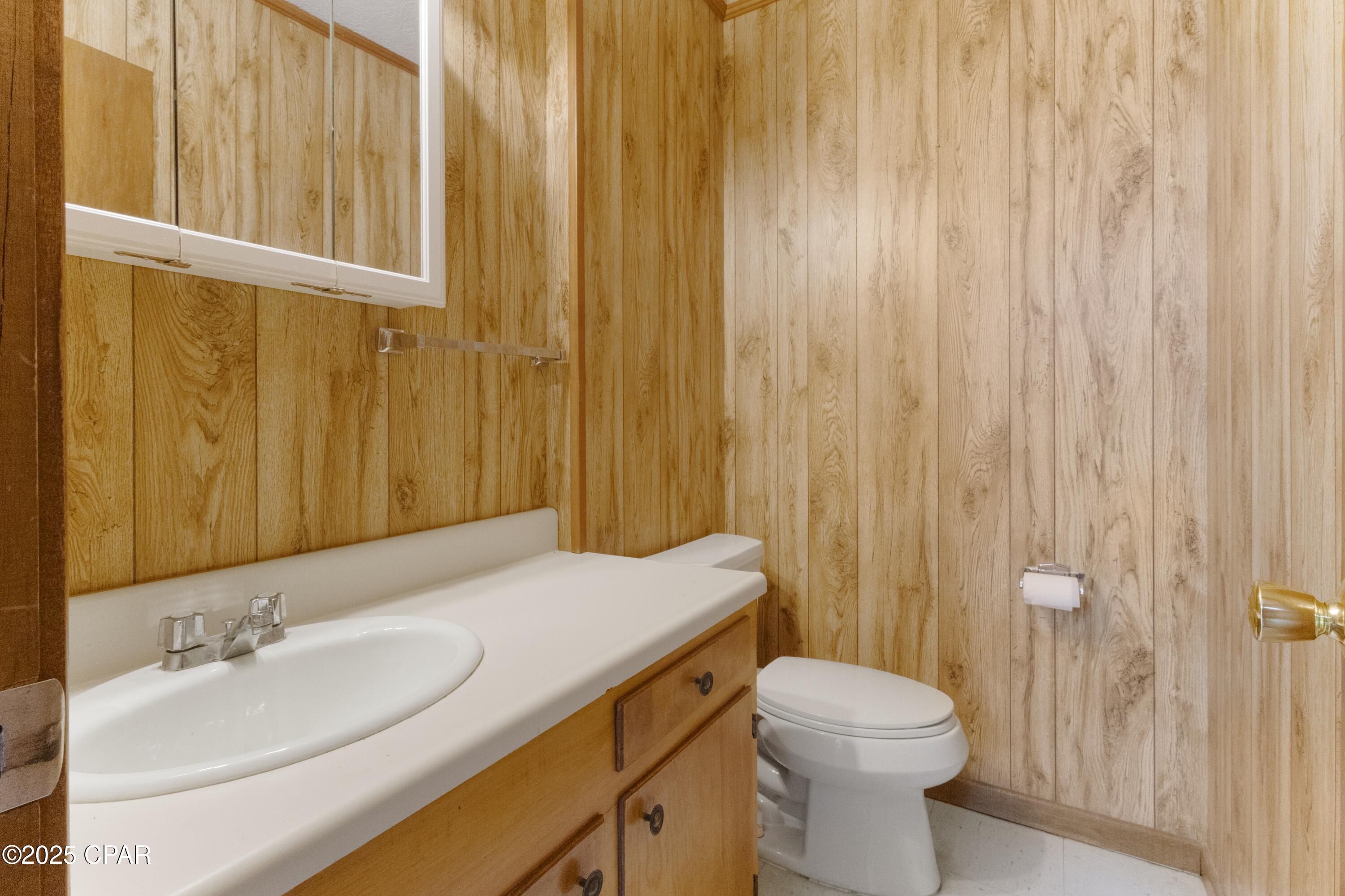 Skyland - Commercial Sale