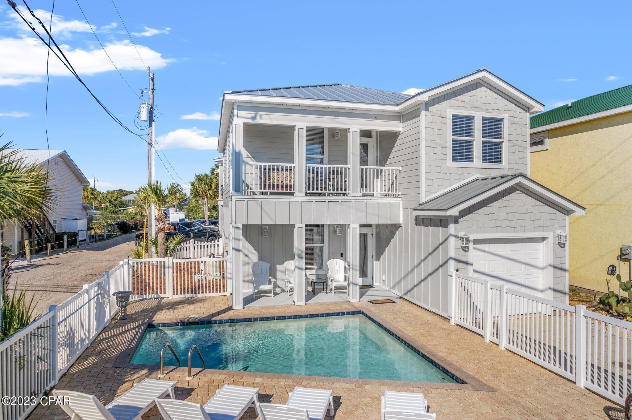 Shores - Residential