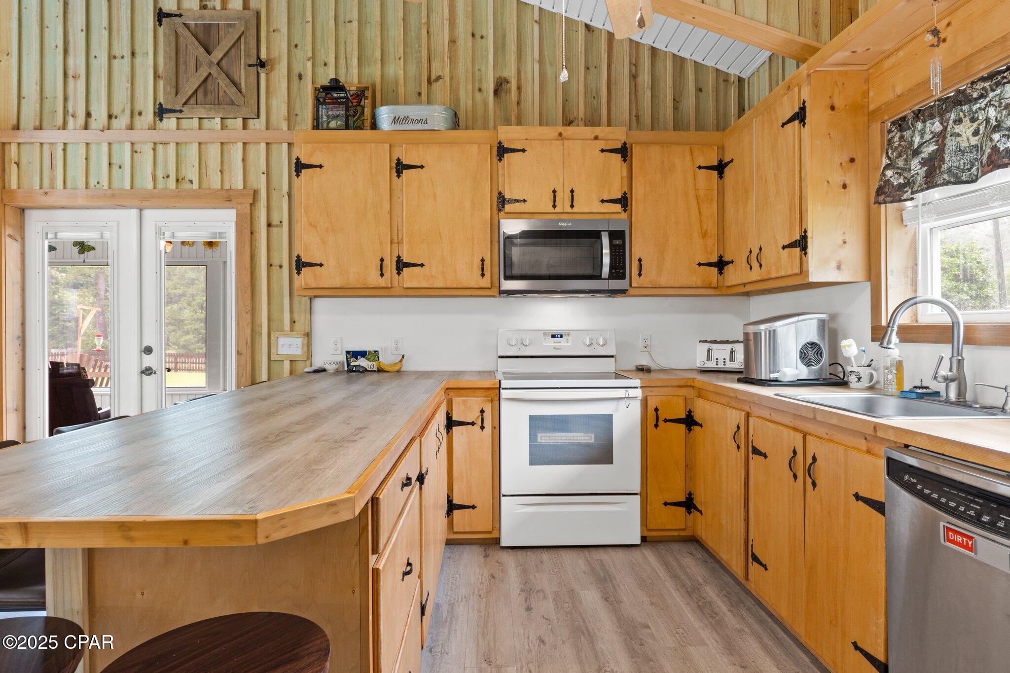 Bryant's Landing - Residential