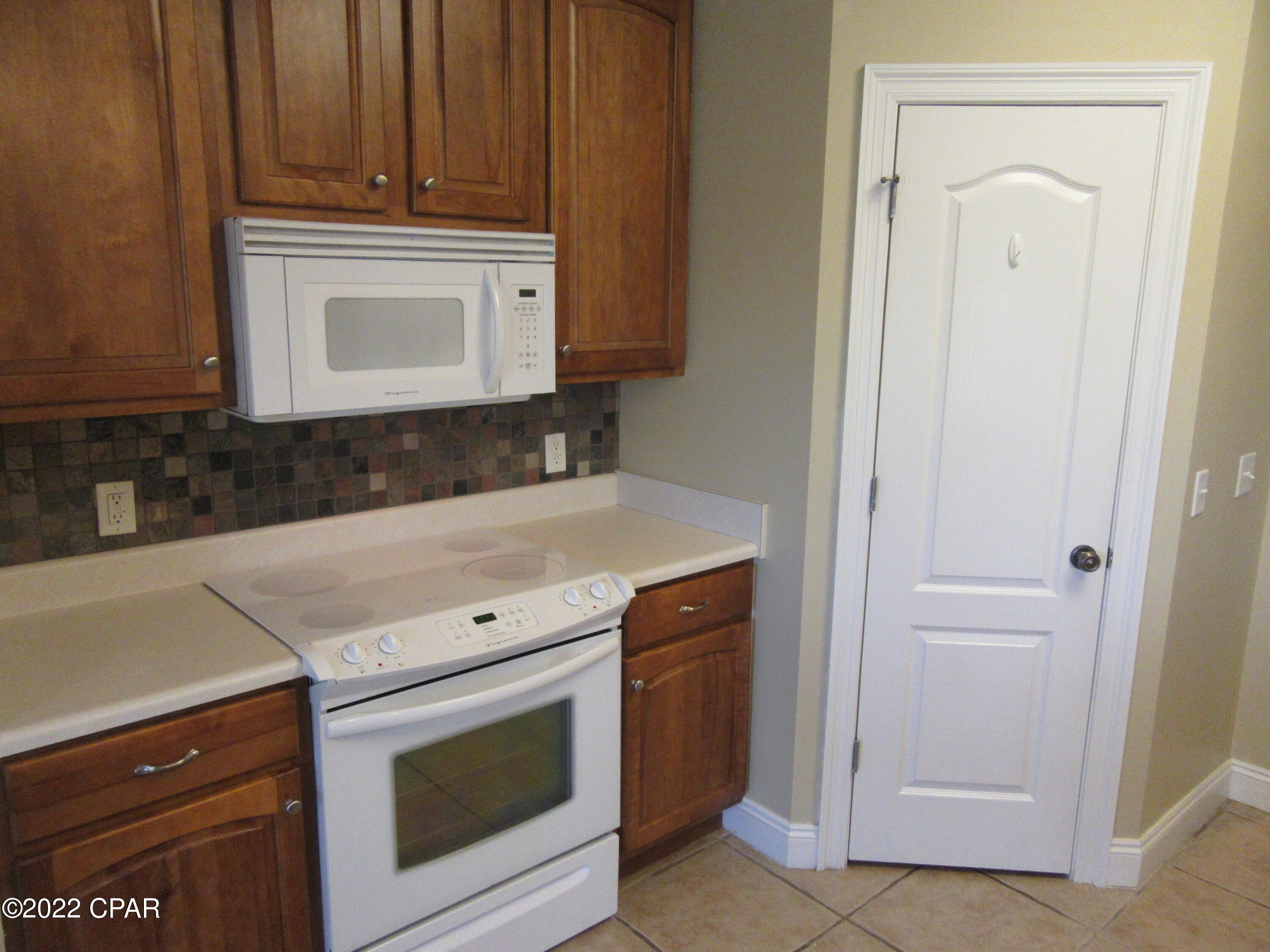 [No Recorded Subdiv] - Residential Lease