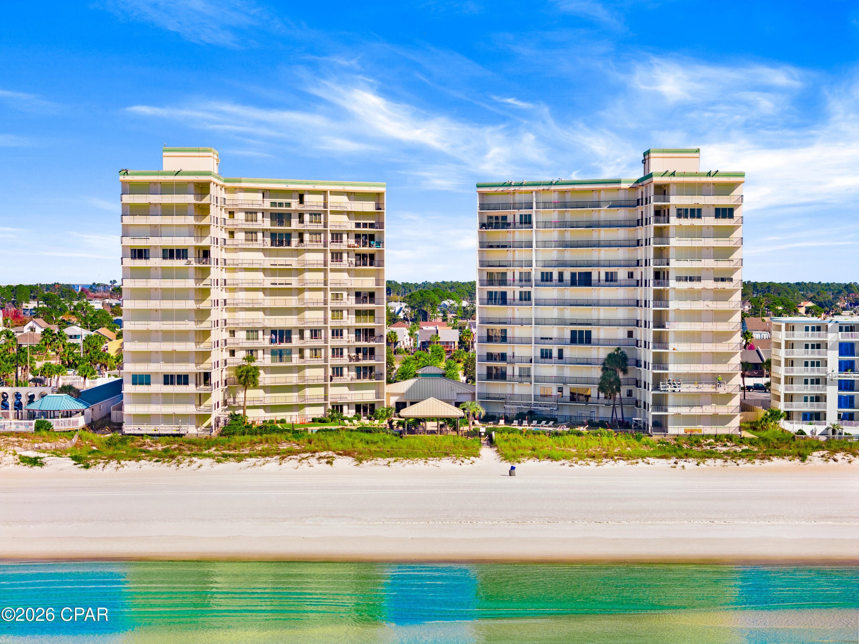 Summerwinds Condo - Residential