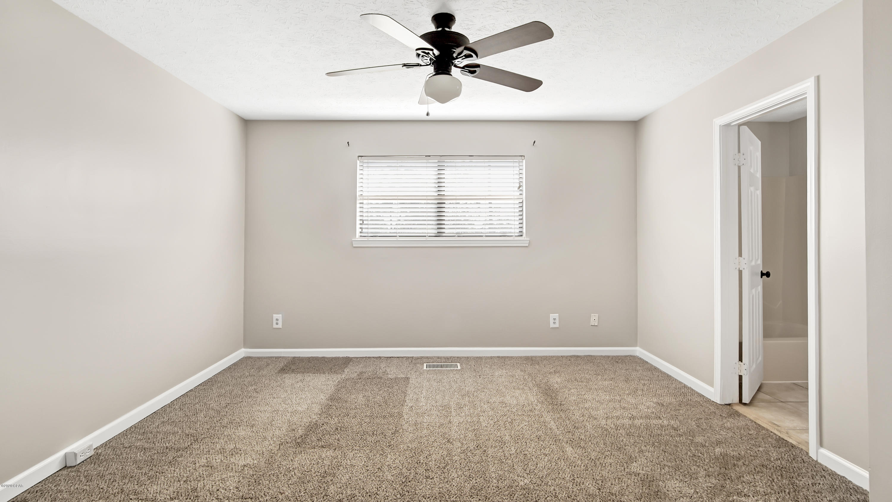 Continental Oaks - Residential