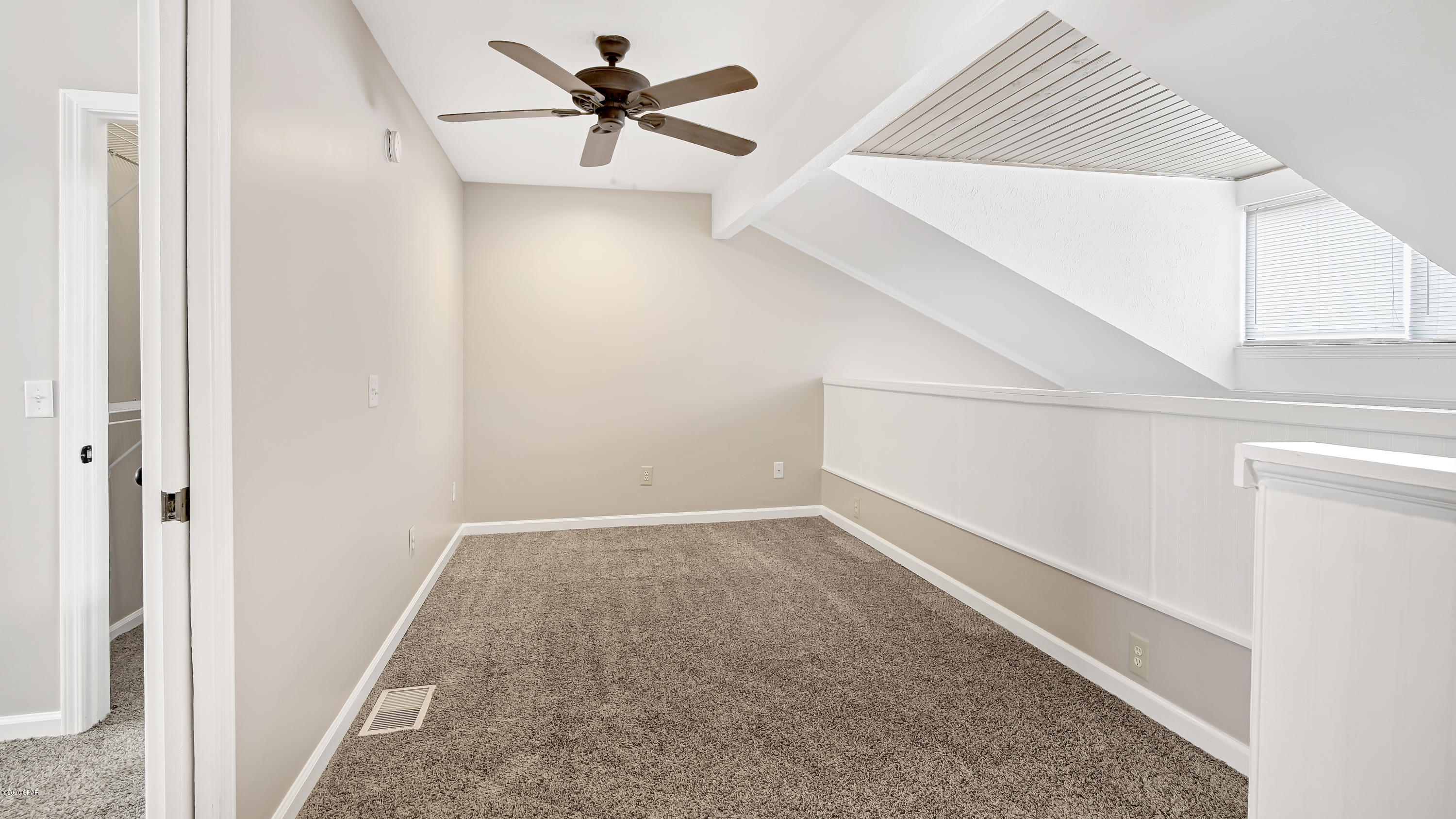 Continental Oaks - Residential