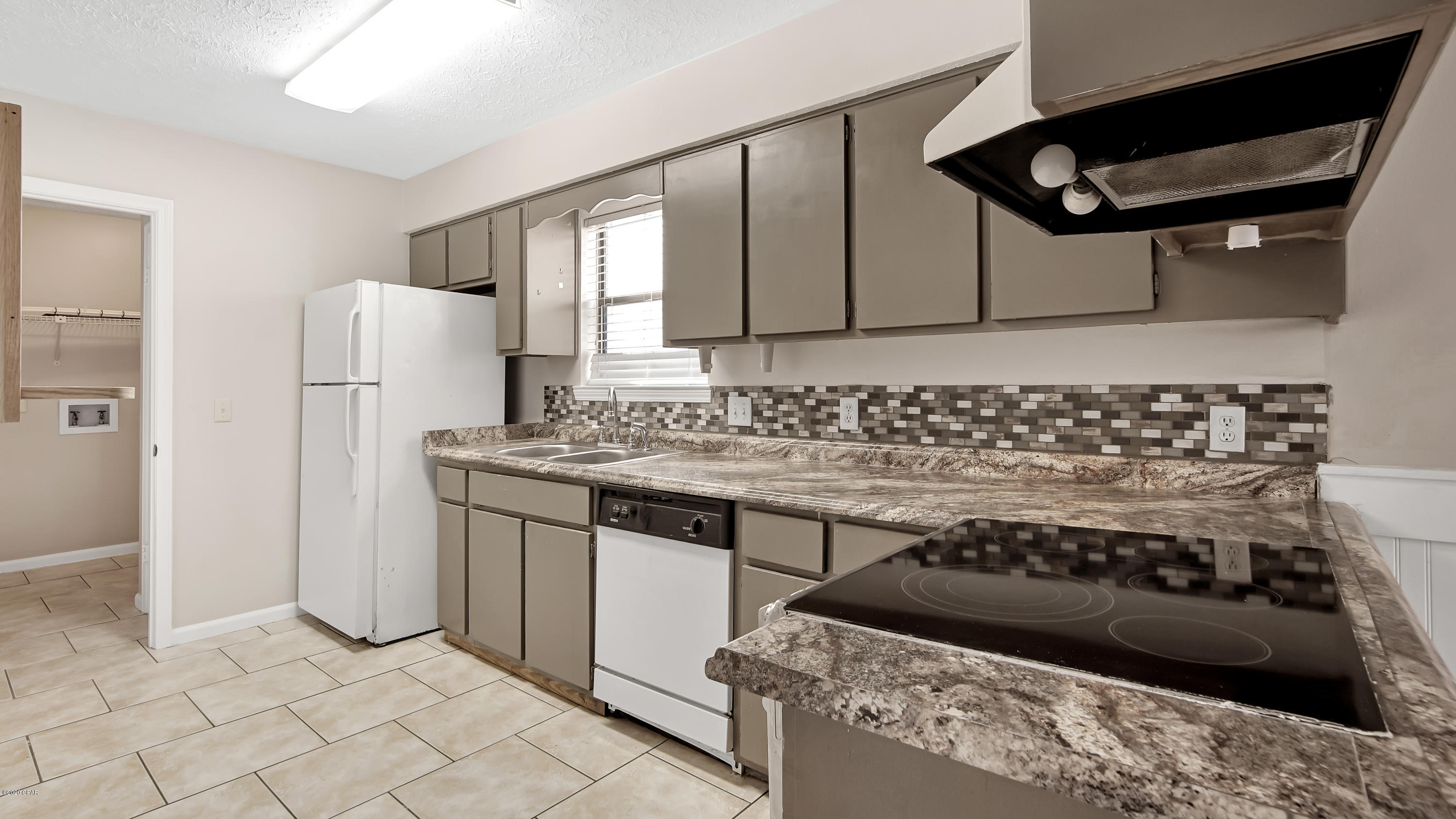Continental Oaks - Residential