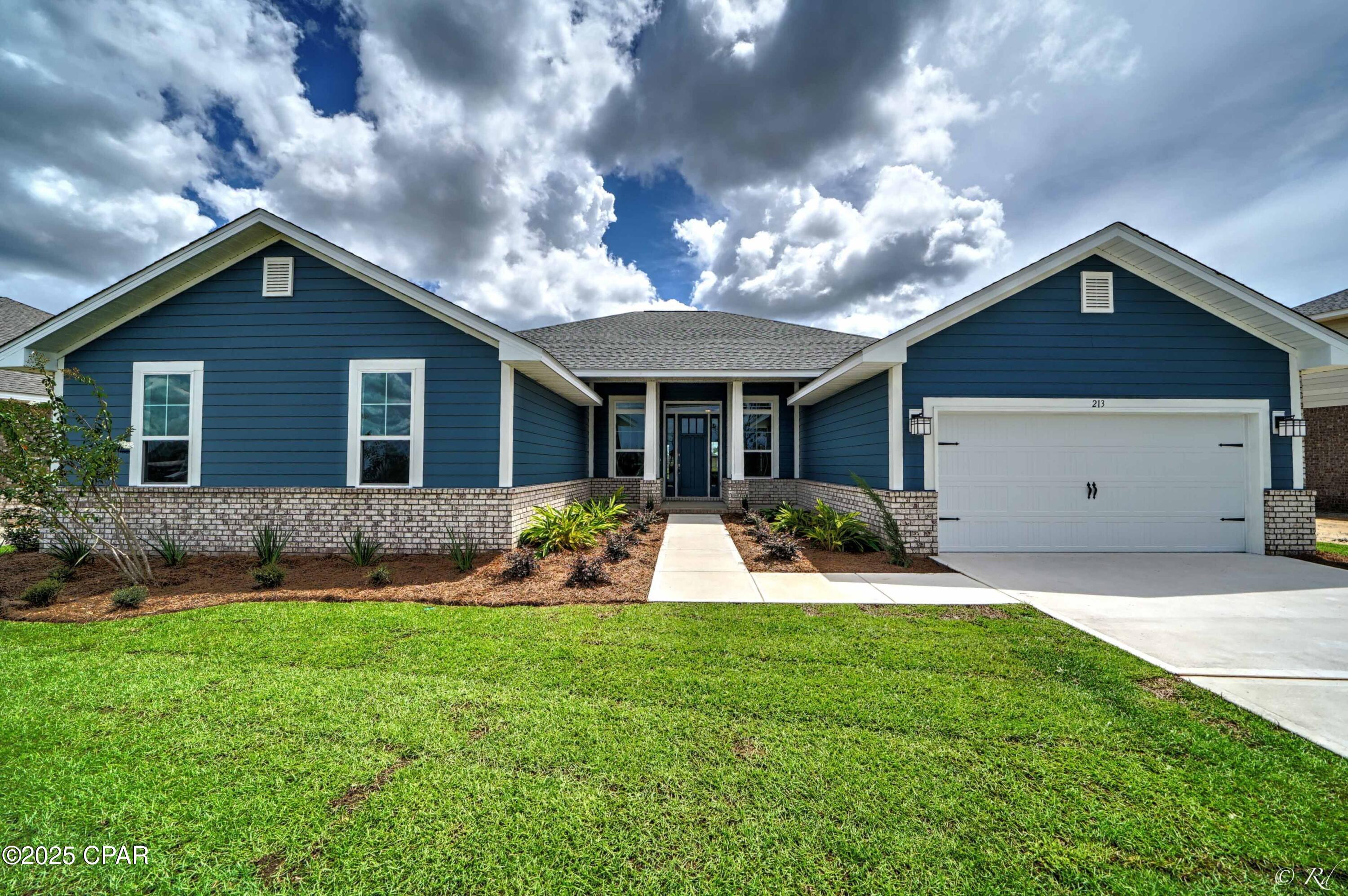 Cedar Creek At Deerpoint Lake - Residential