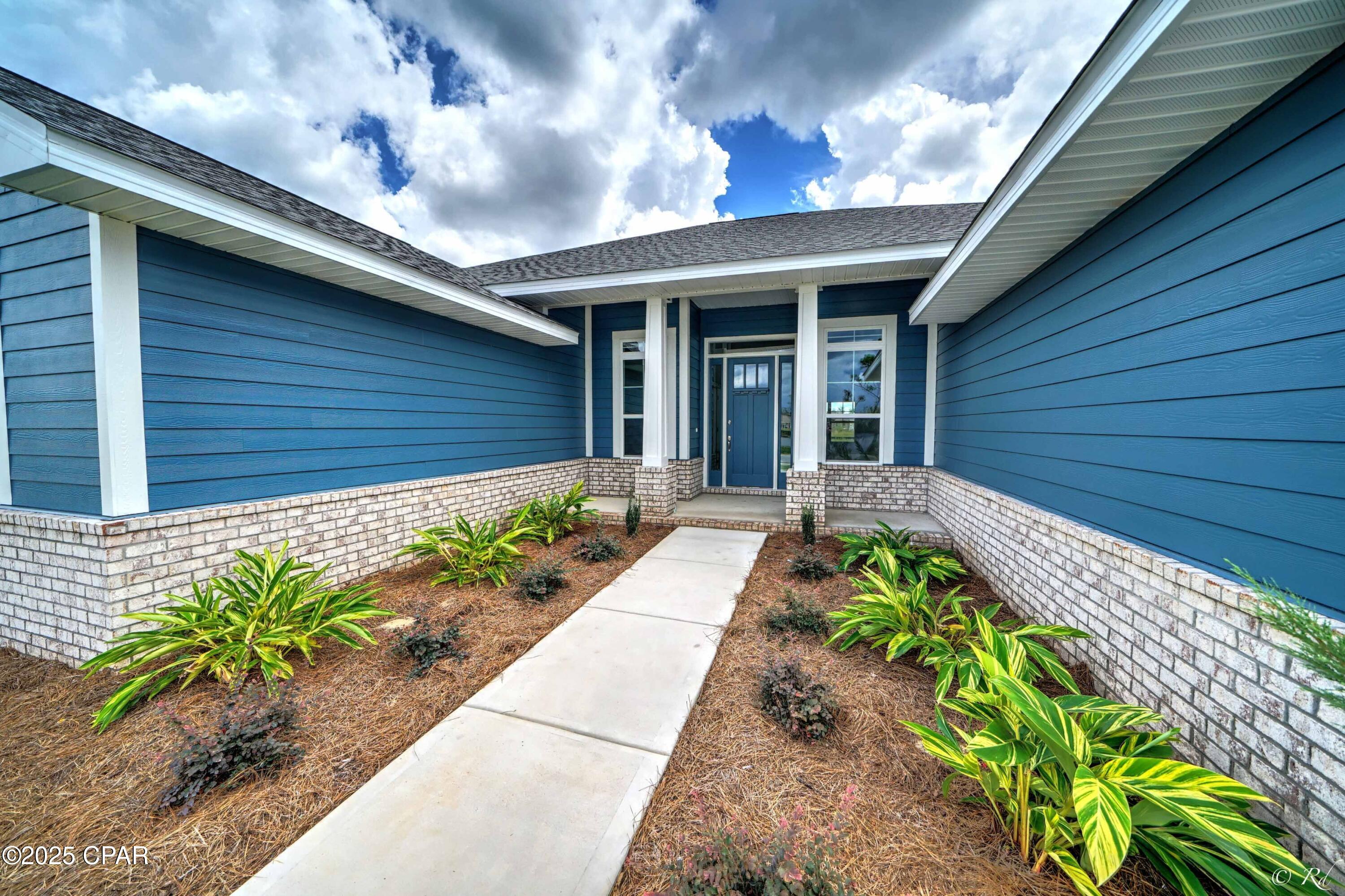 Cedar Creek At Deerpoint Lake - Residential
