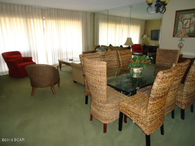 Edgewater Golf Villas III - Residential