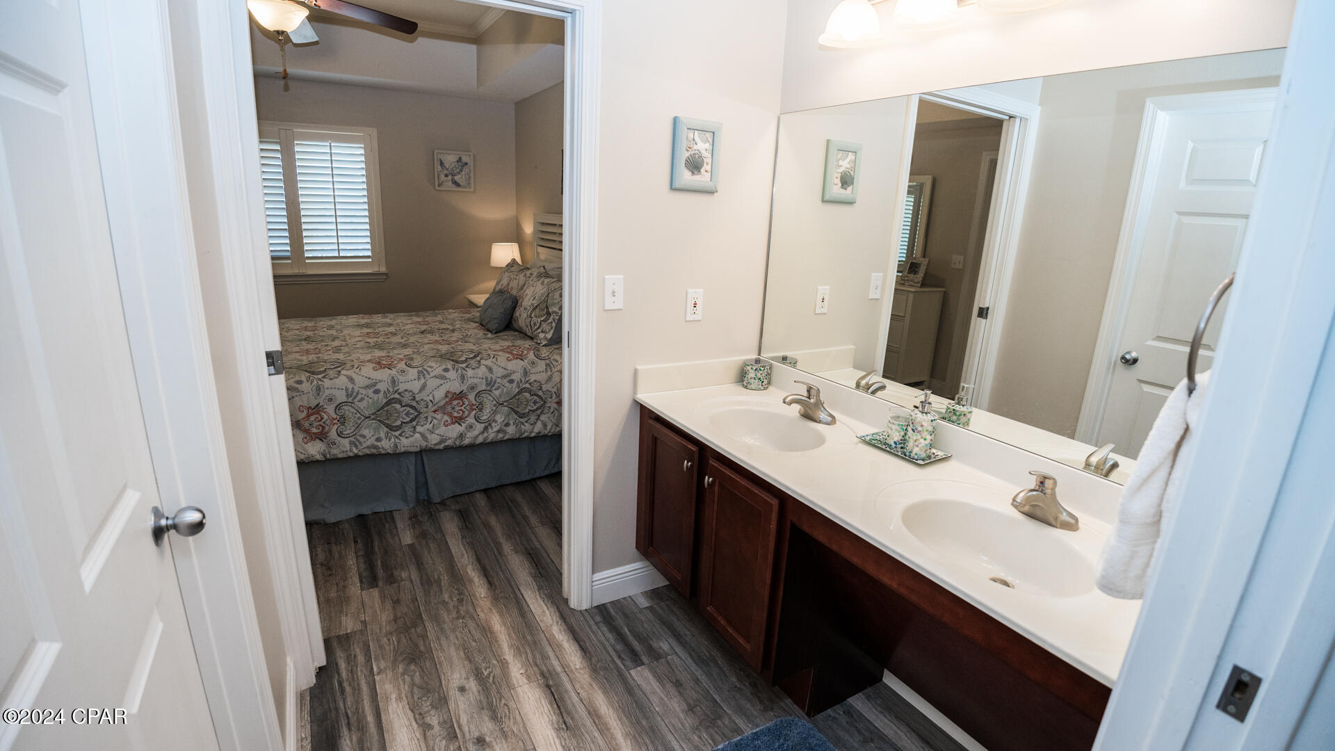 Magnolia Bay Club - Residential