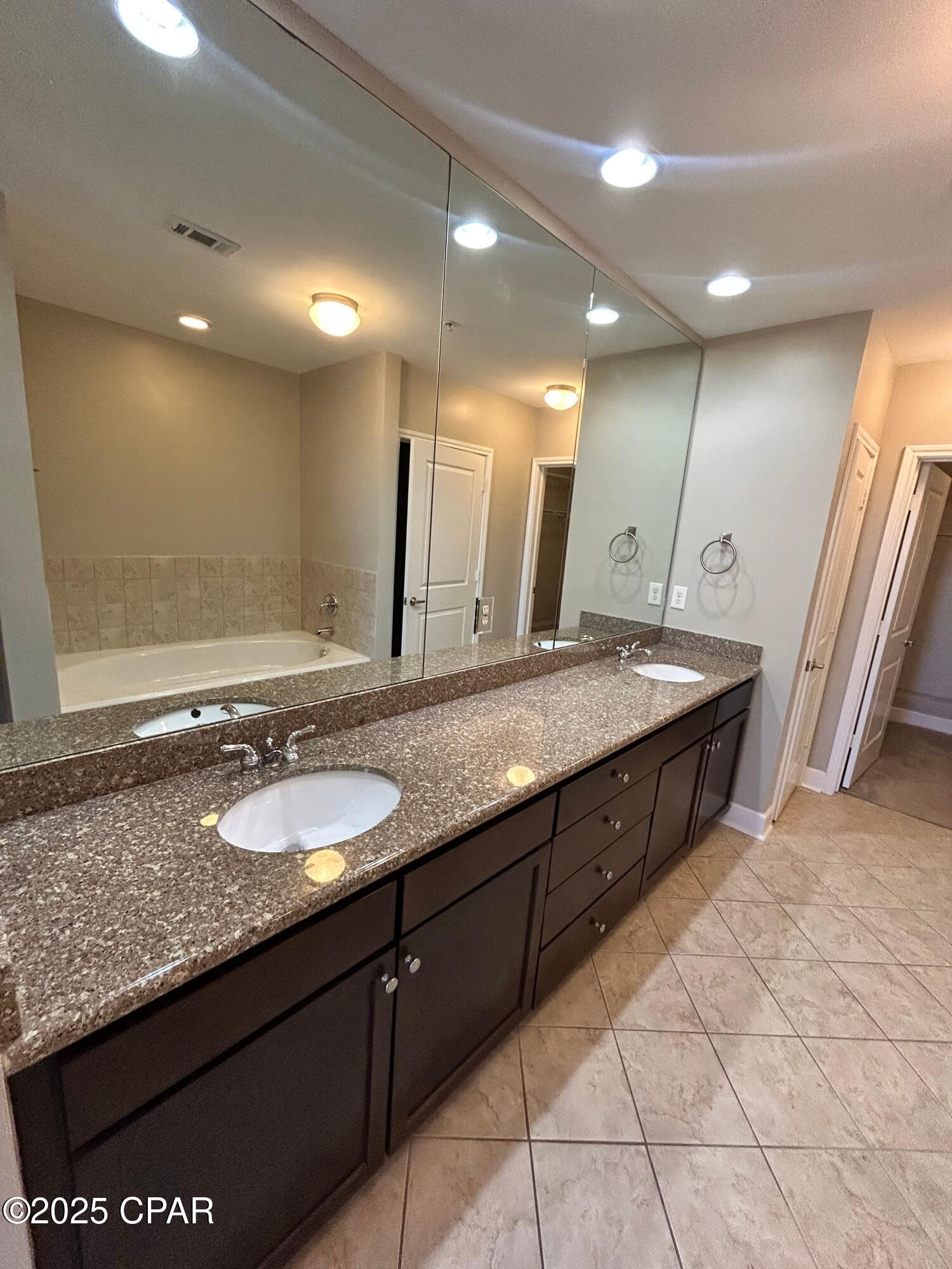 Island Reserve - Residential Lease